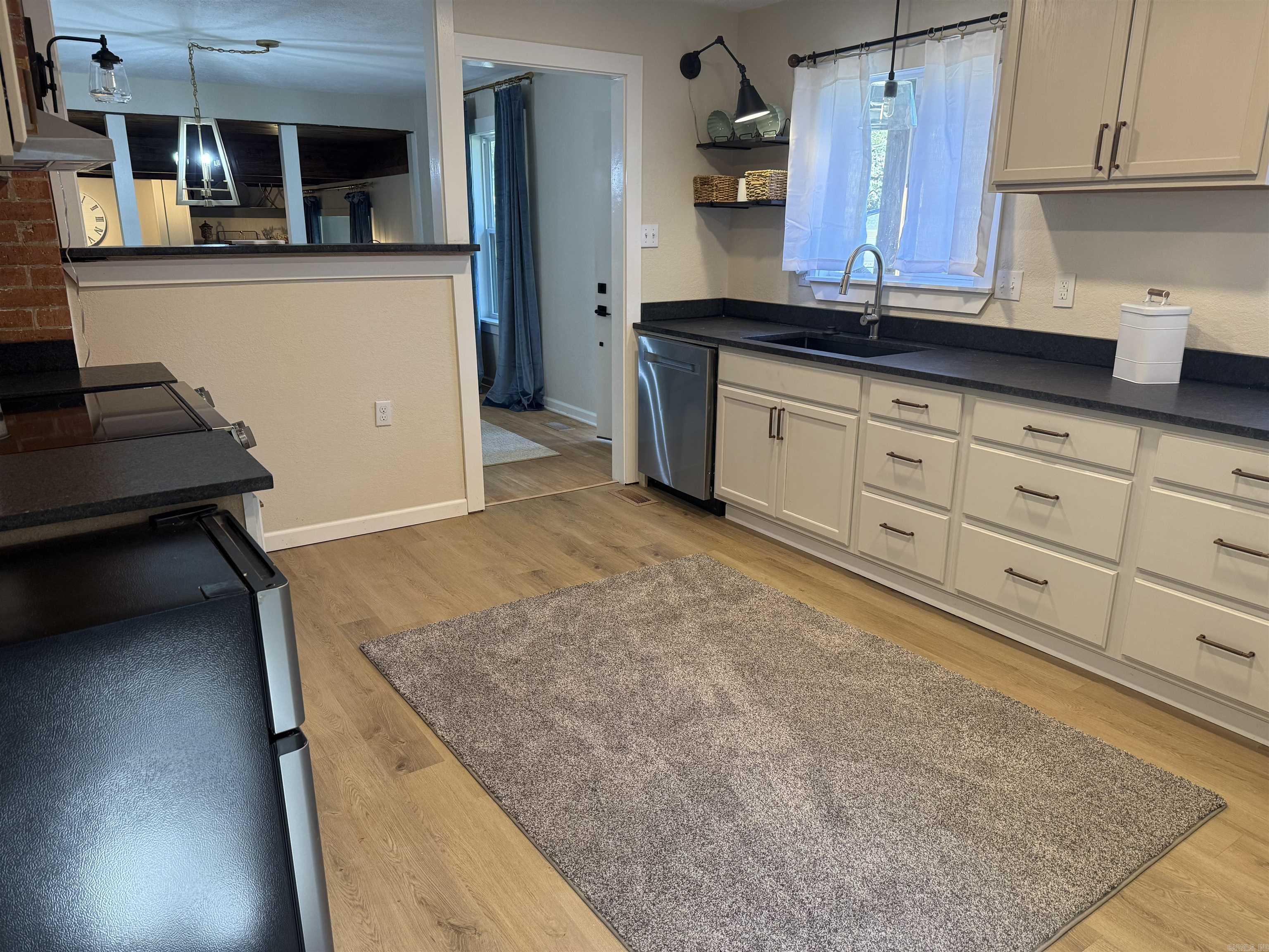 305 Glenora  Sherwood, AR