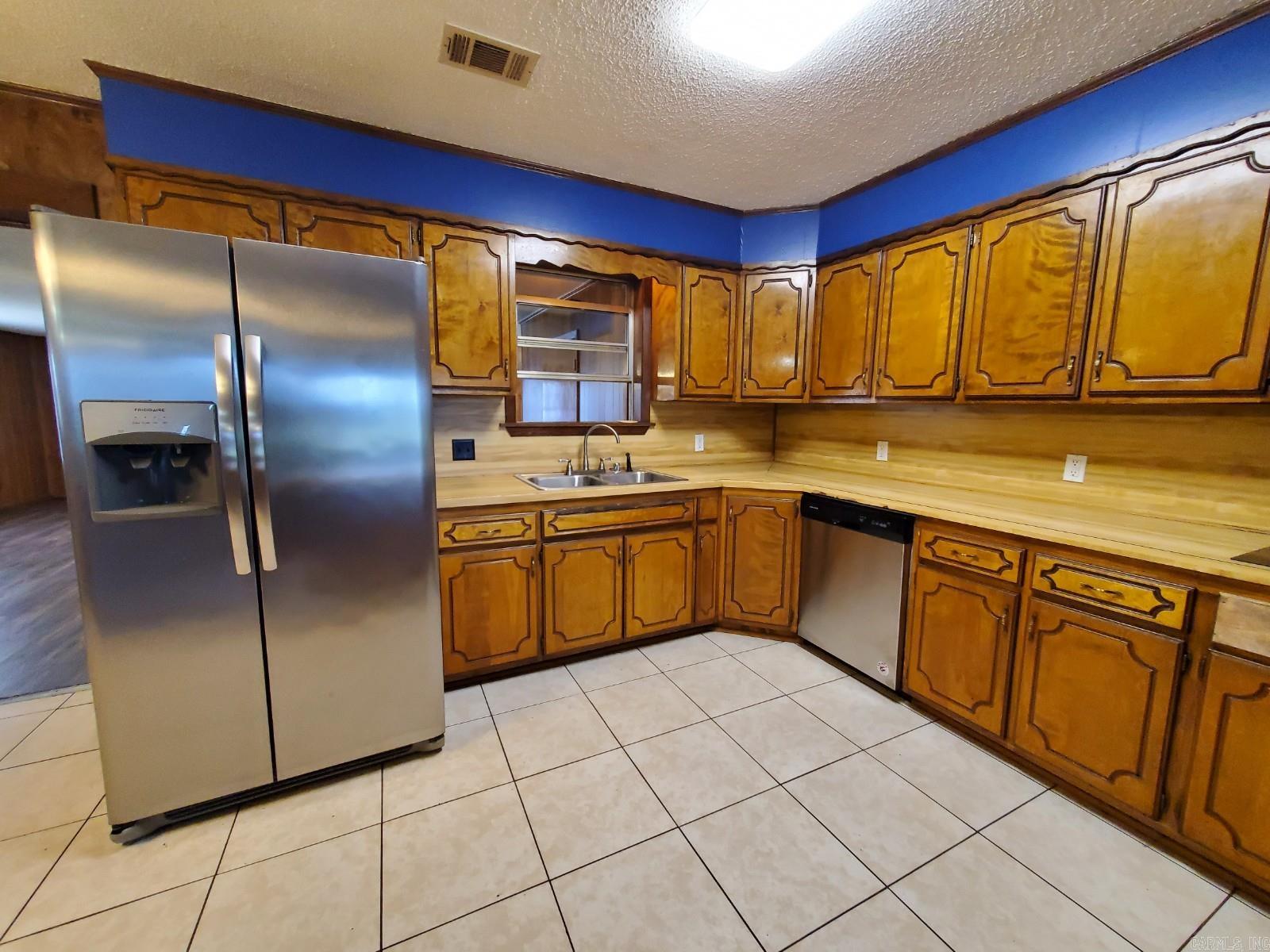 102 S Smyrna  Searcy, AR