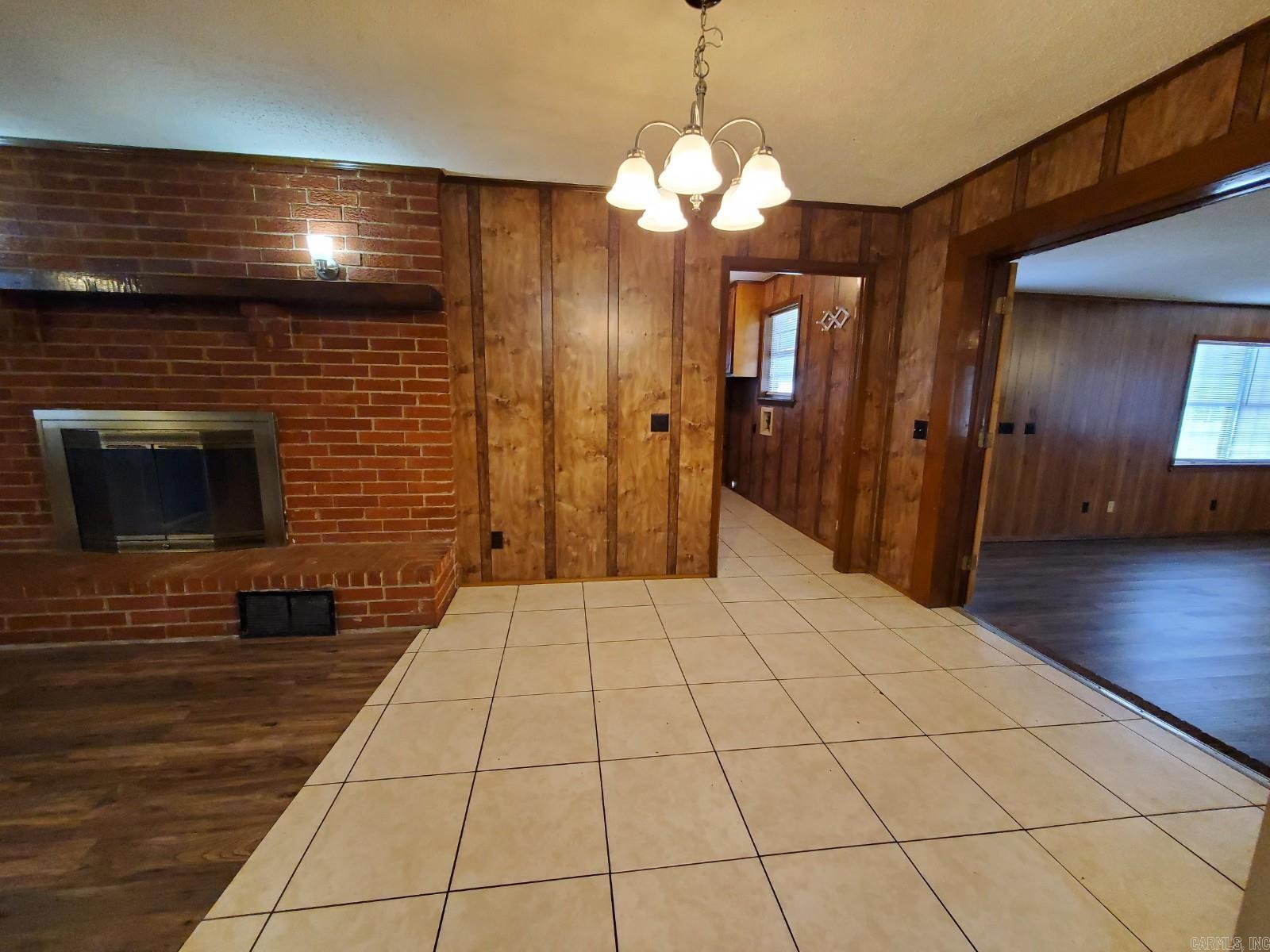 102 S Smyrna  Searcy, AR