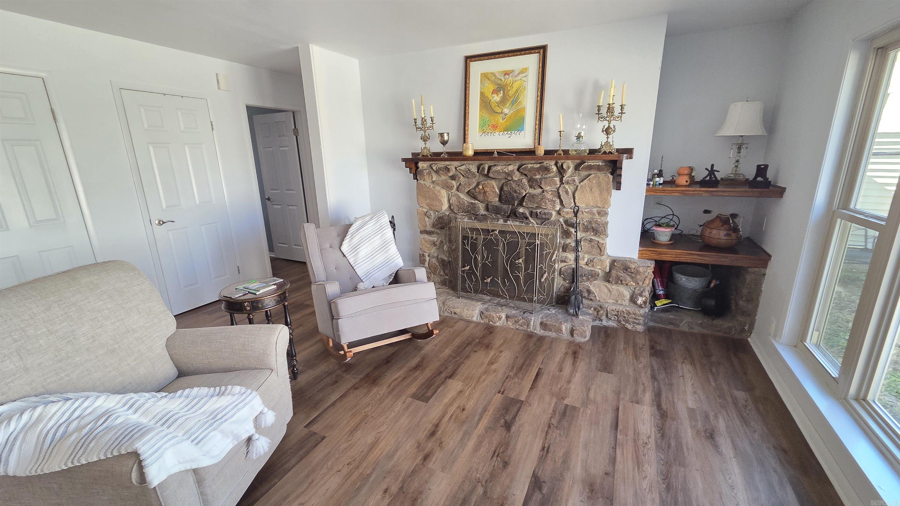 135 Hillview  Fairfield Bay, AR