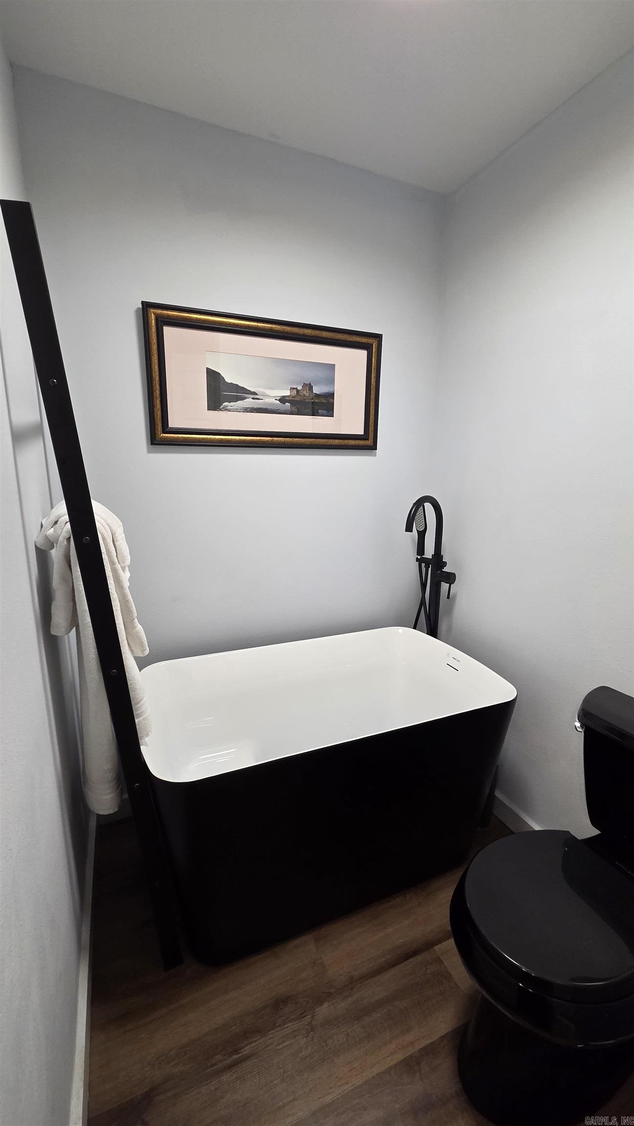 135 Hillview  Fairfield Bay, AR