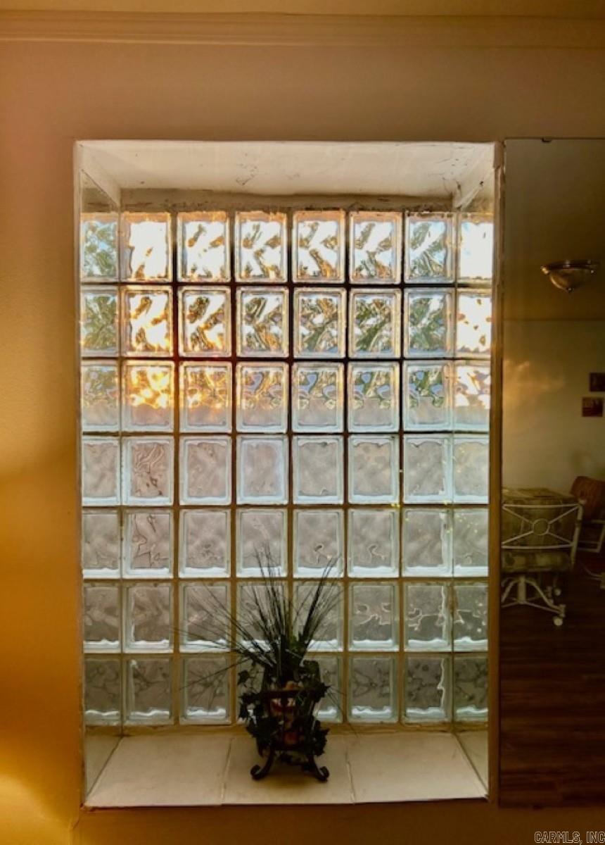 118 E Main  Mountain View, AR