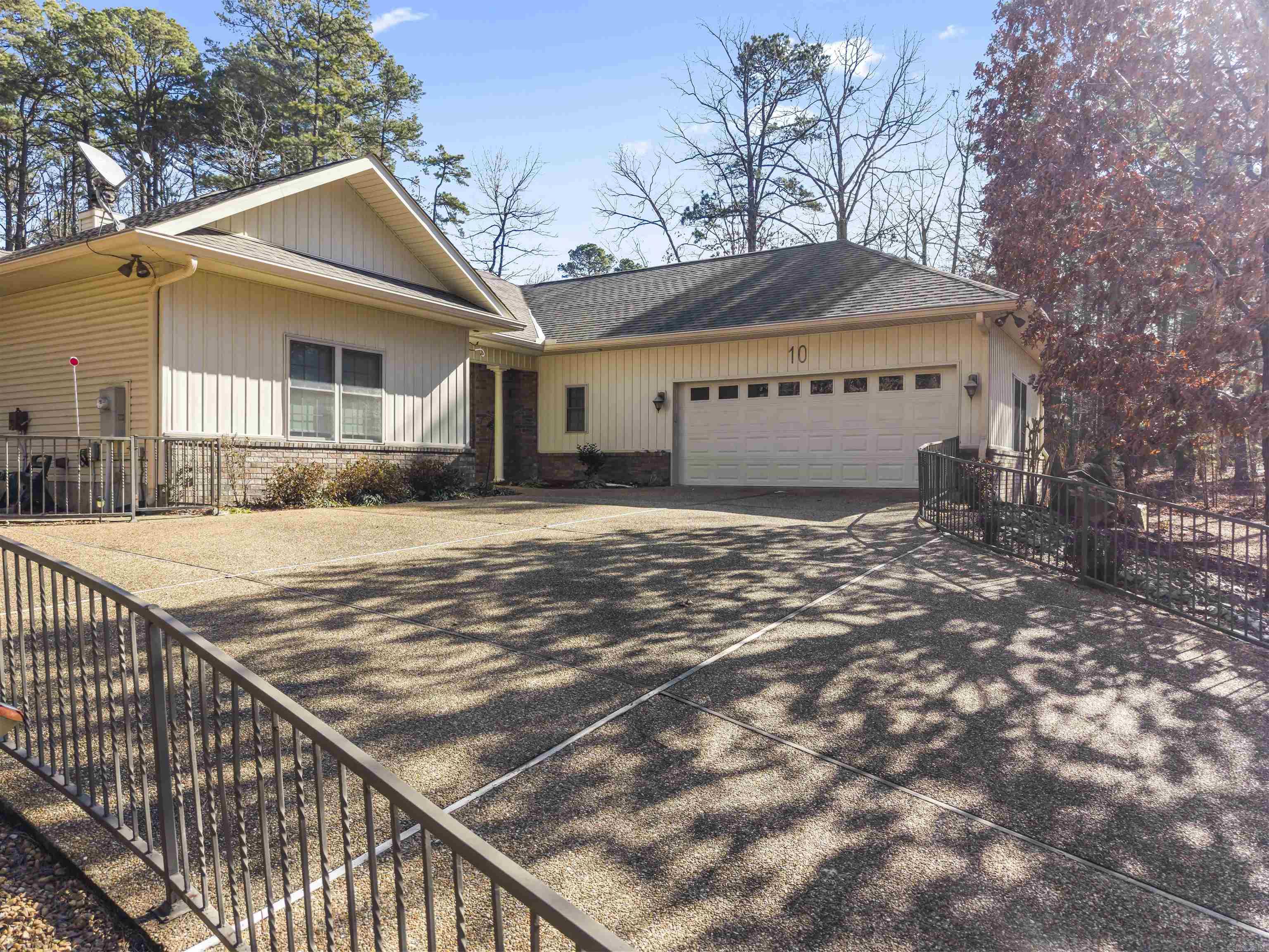 10 Marbella Lane Hot Springs Village, AR 71909
