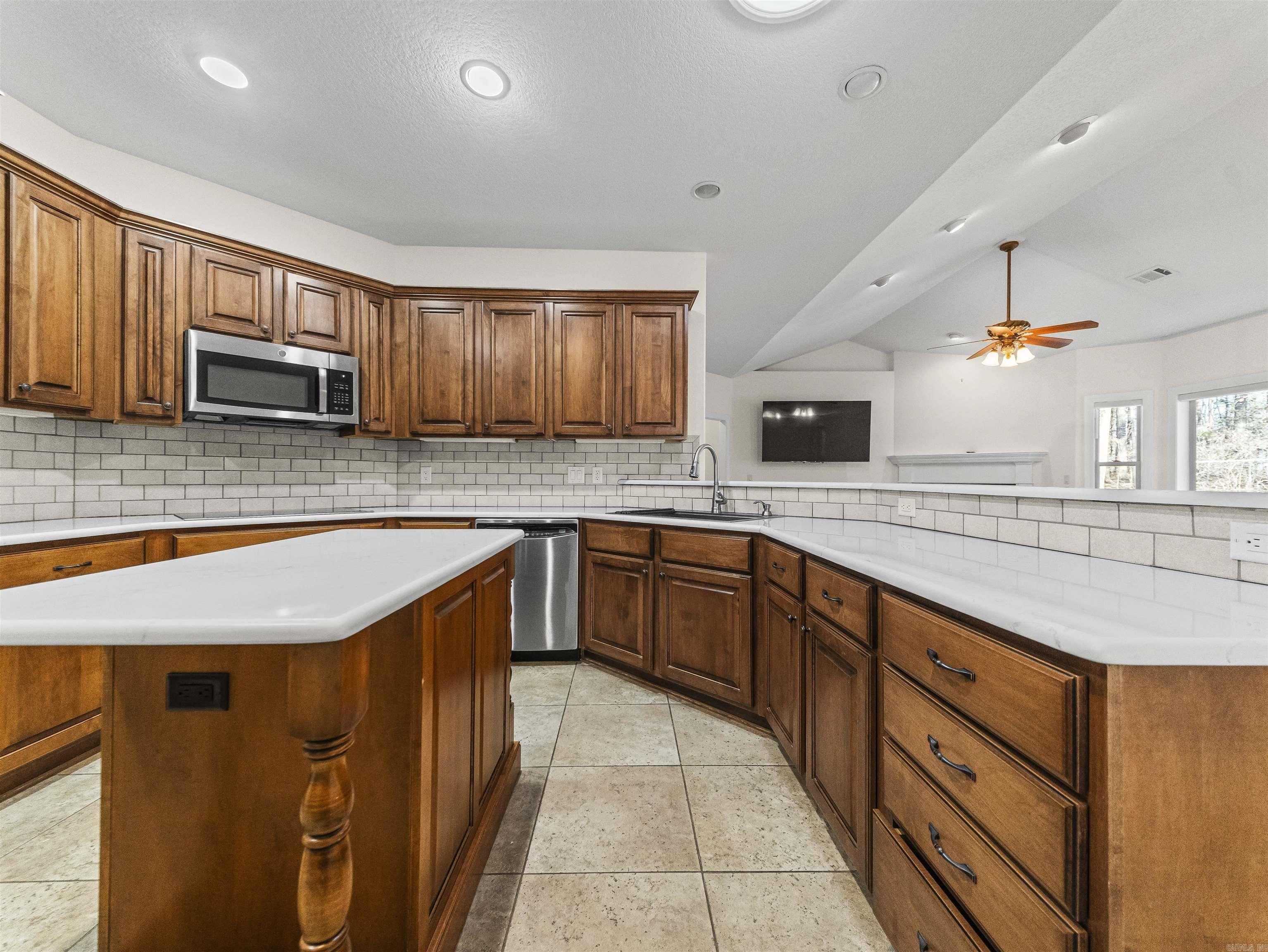 10 Marbella  Hot Springs Village, AR