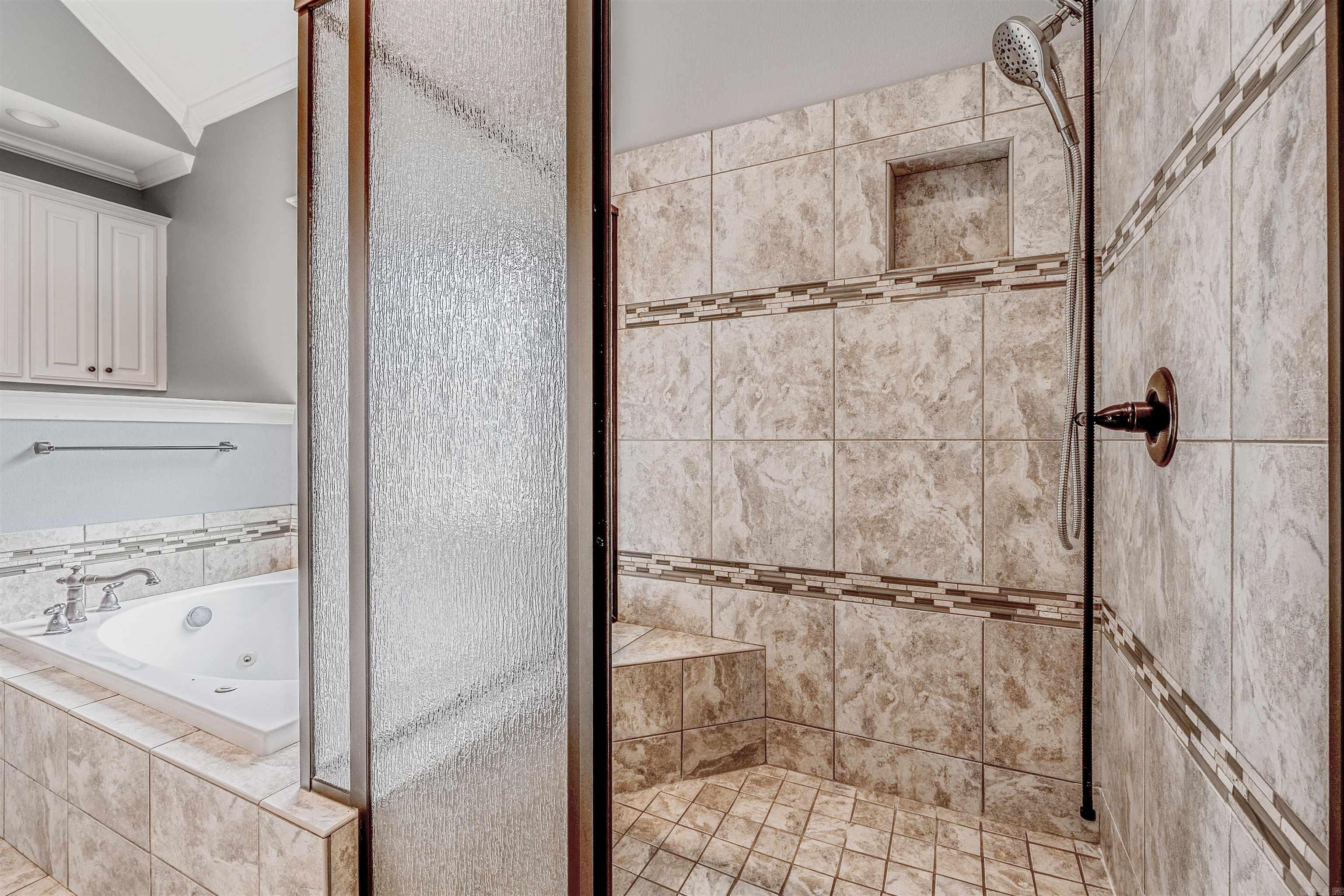 44 Forest Valley  Little Rock, AR