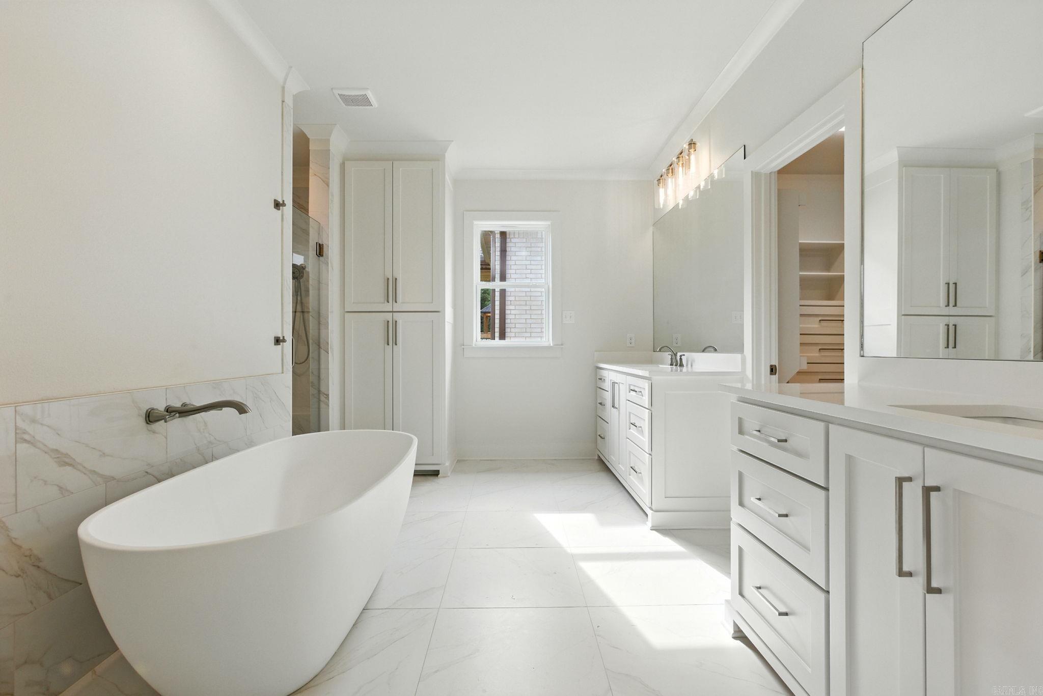 21 Mountain Brook  Little Rock, AR