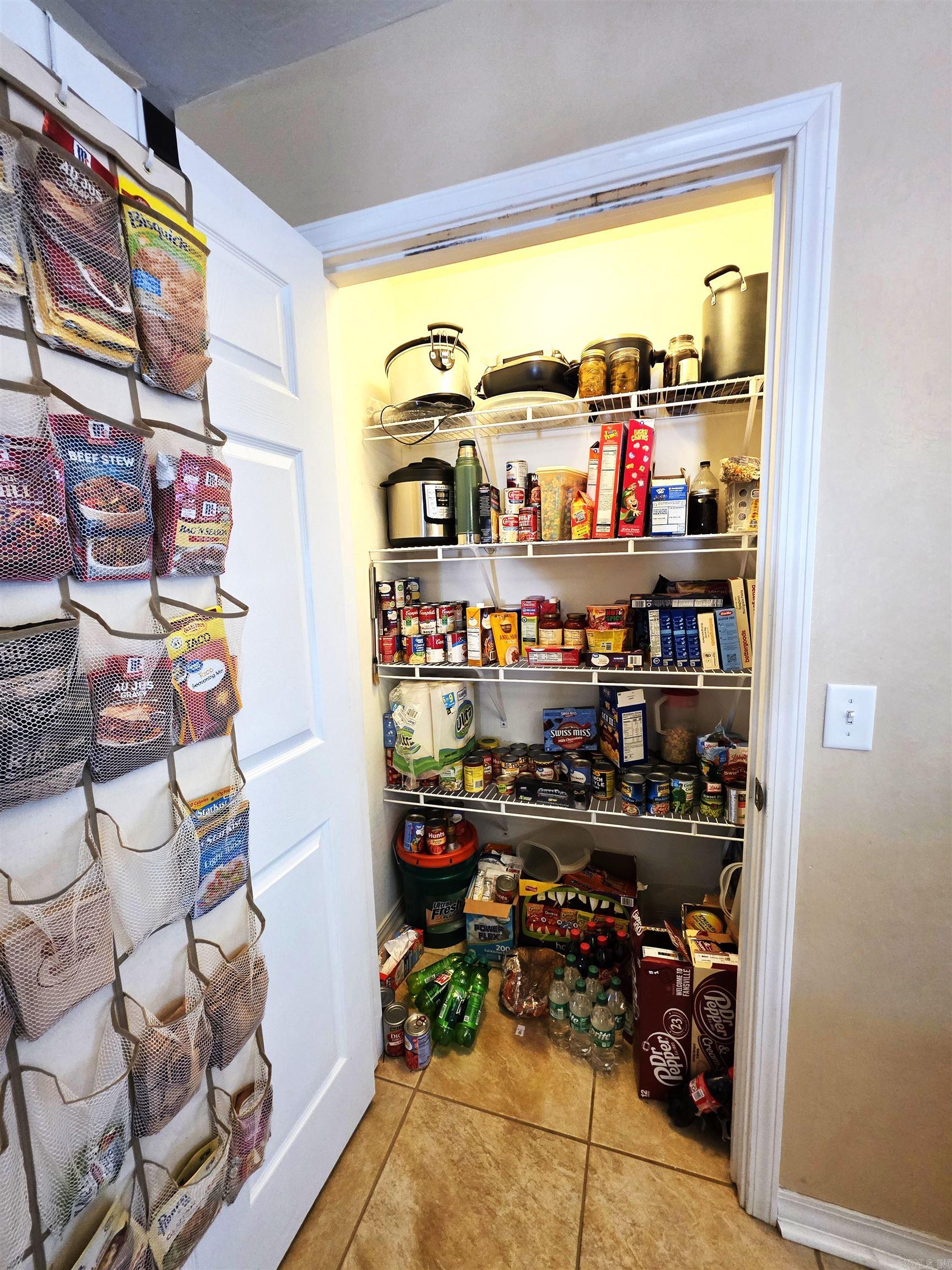 195 Polk Road 492  Cove, AR