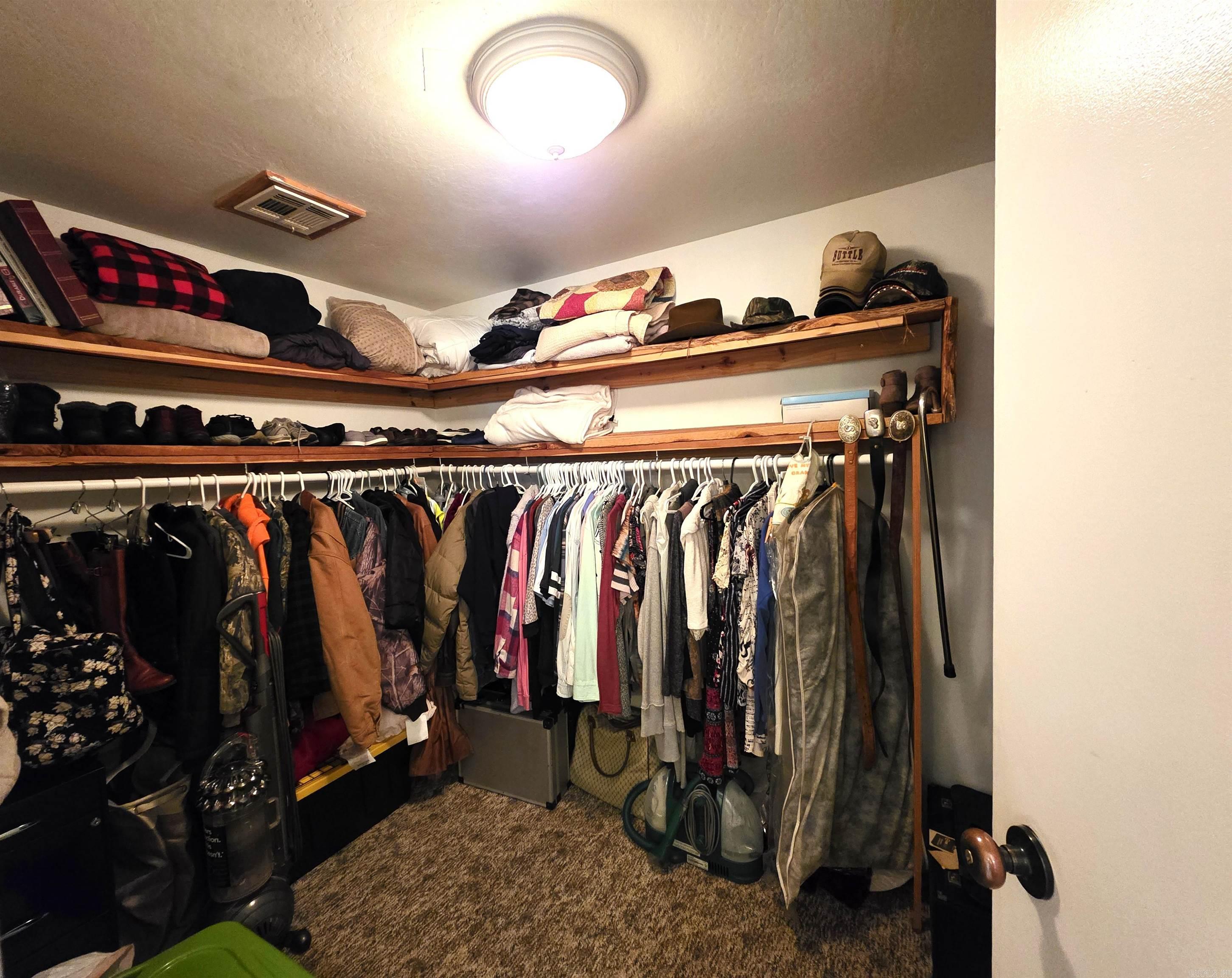 195 Polk Road 492  Cove, AR