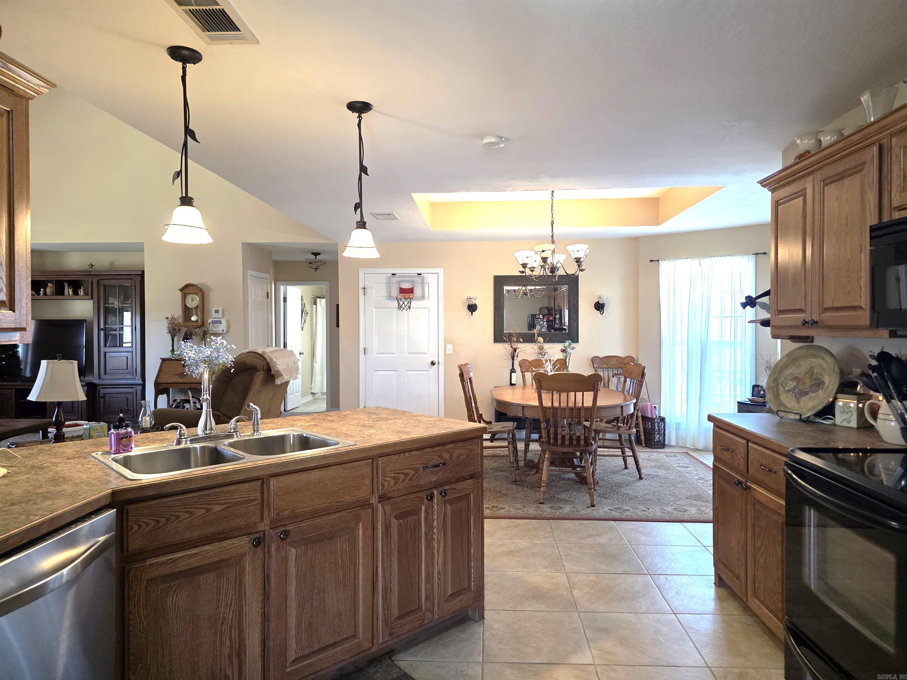 195 Polk Road 492  Cove, AR