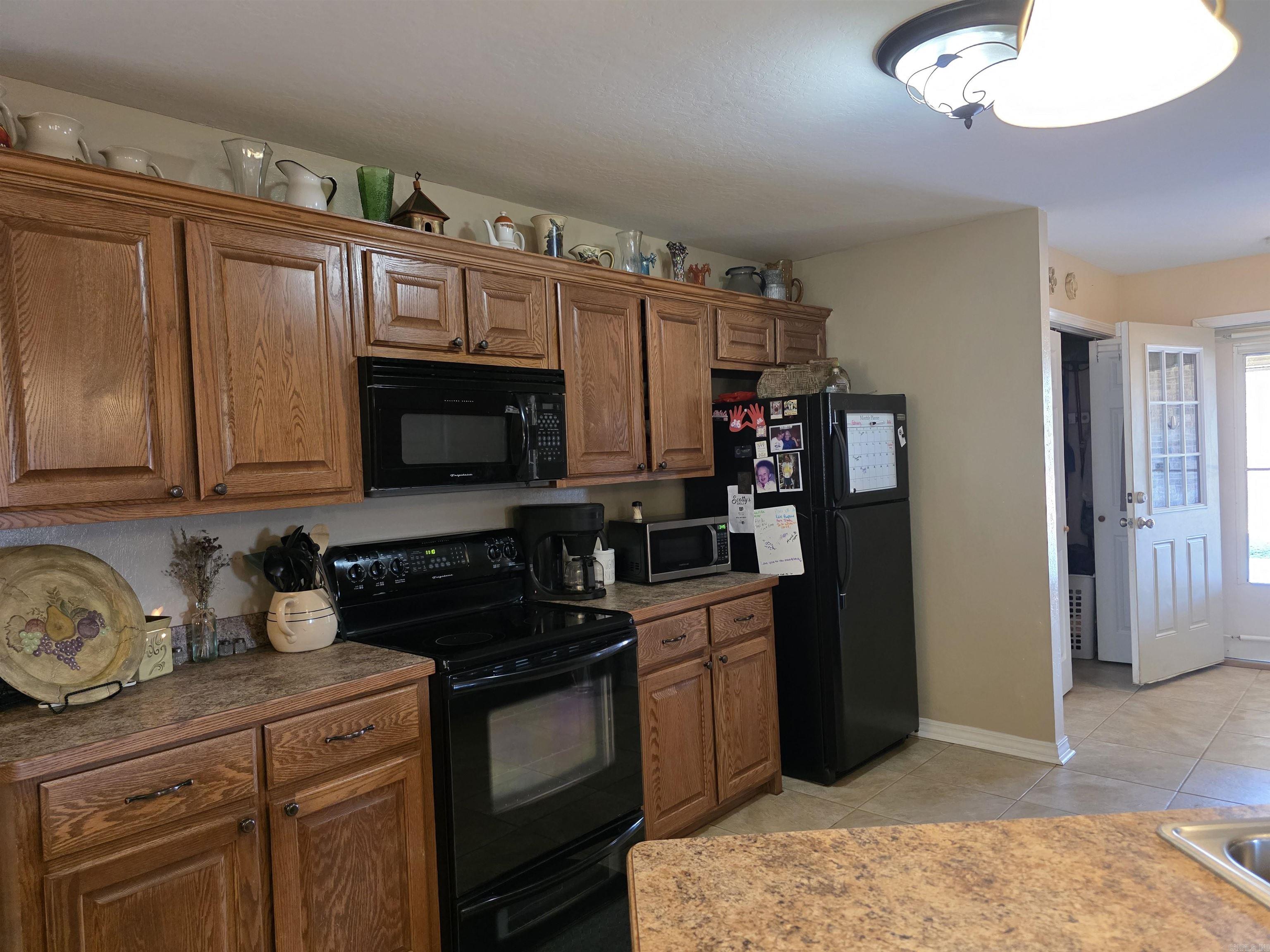 195 Polk Road 492  Cove, AR