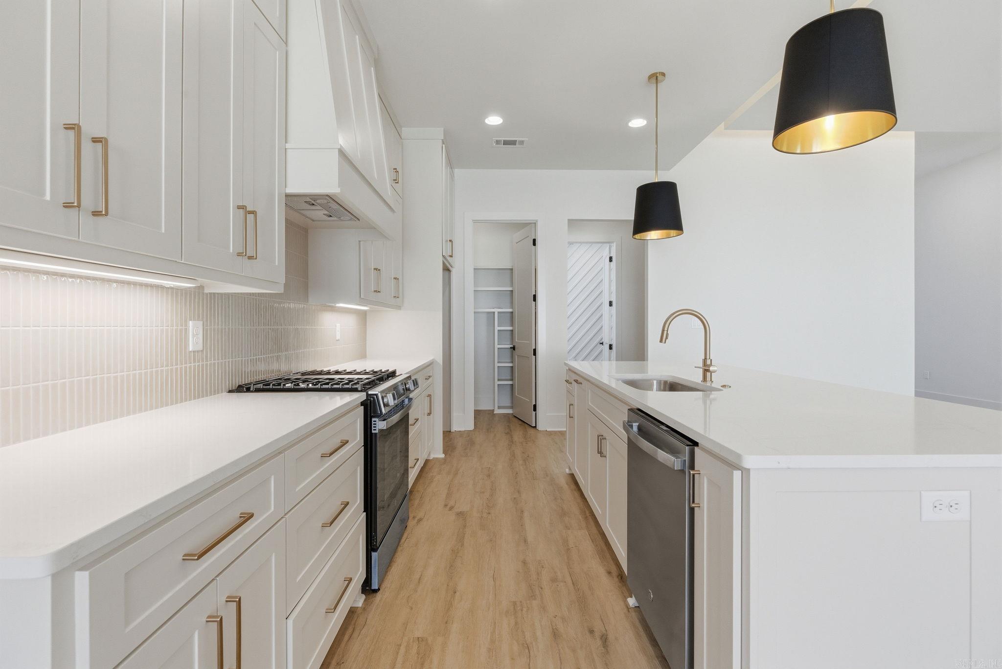 708 Edgewood Circle Little Rock, AR 72223