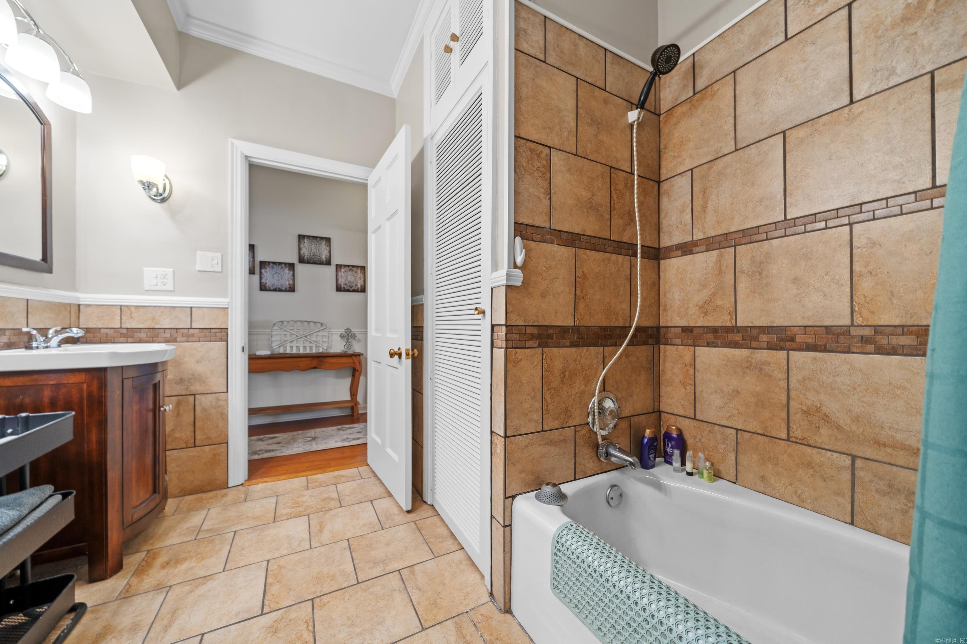 109 Carney  Hot Springs, AR