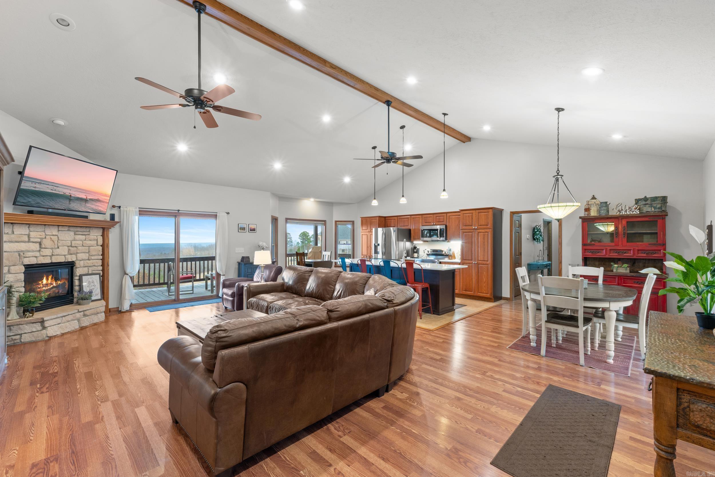 206 Swiss Alps Lane  Mountain Home, AR