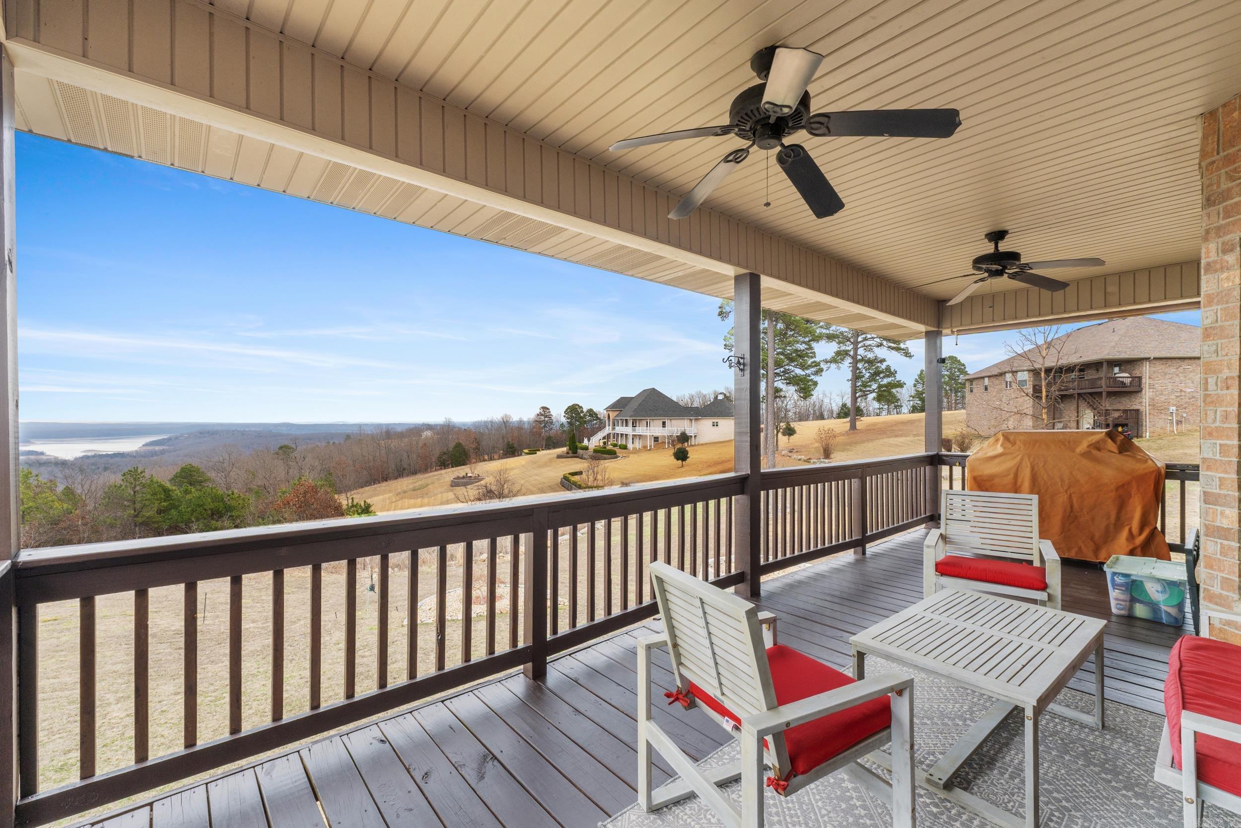 206 Swiss Alps Lane  Mountain Home, AR