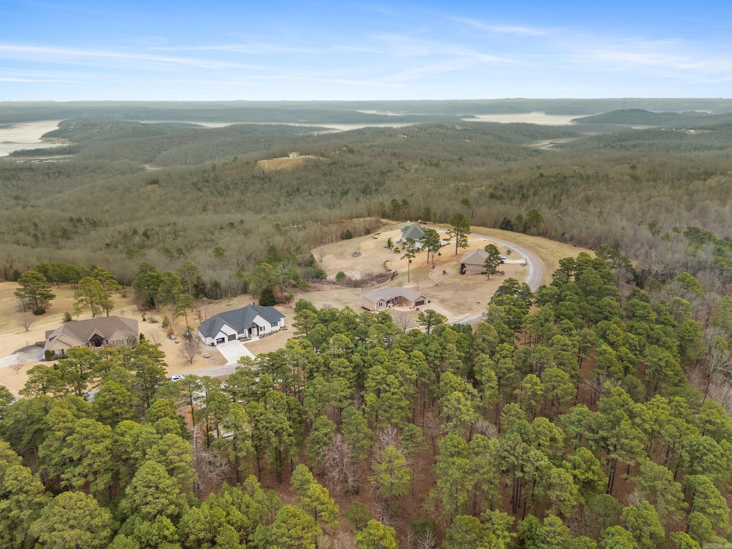 206 Swiss Alps Lane  Mountain Home, AR