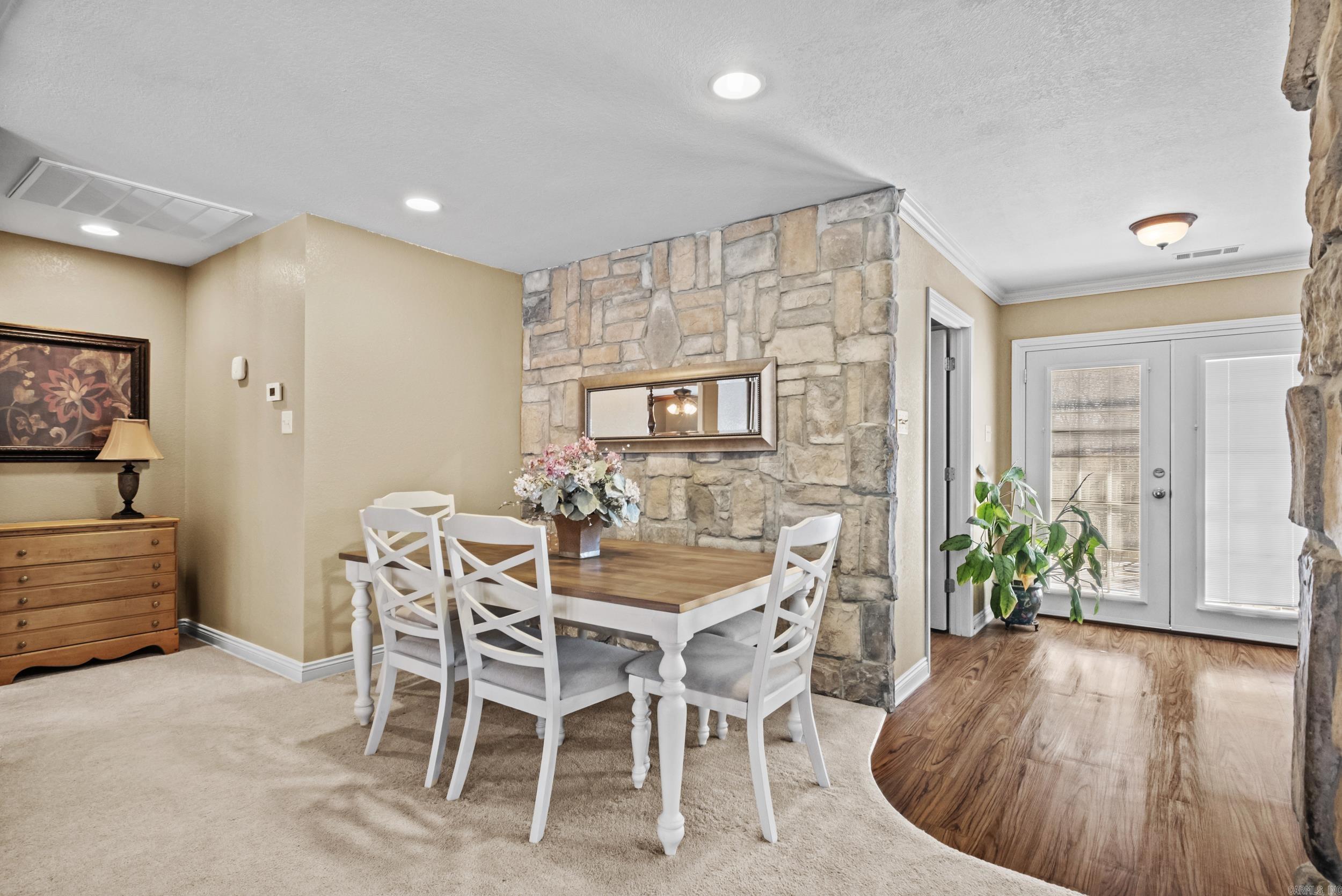 697 N Stagecoach Rd  Cabot, AR