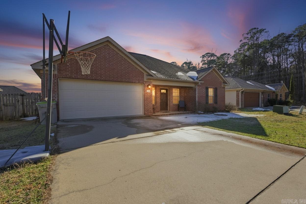 1107 Fox Chase  Bryant, AR