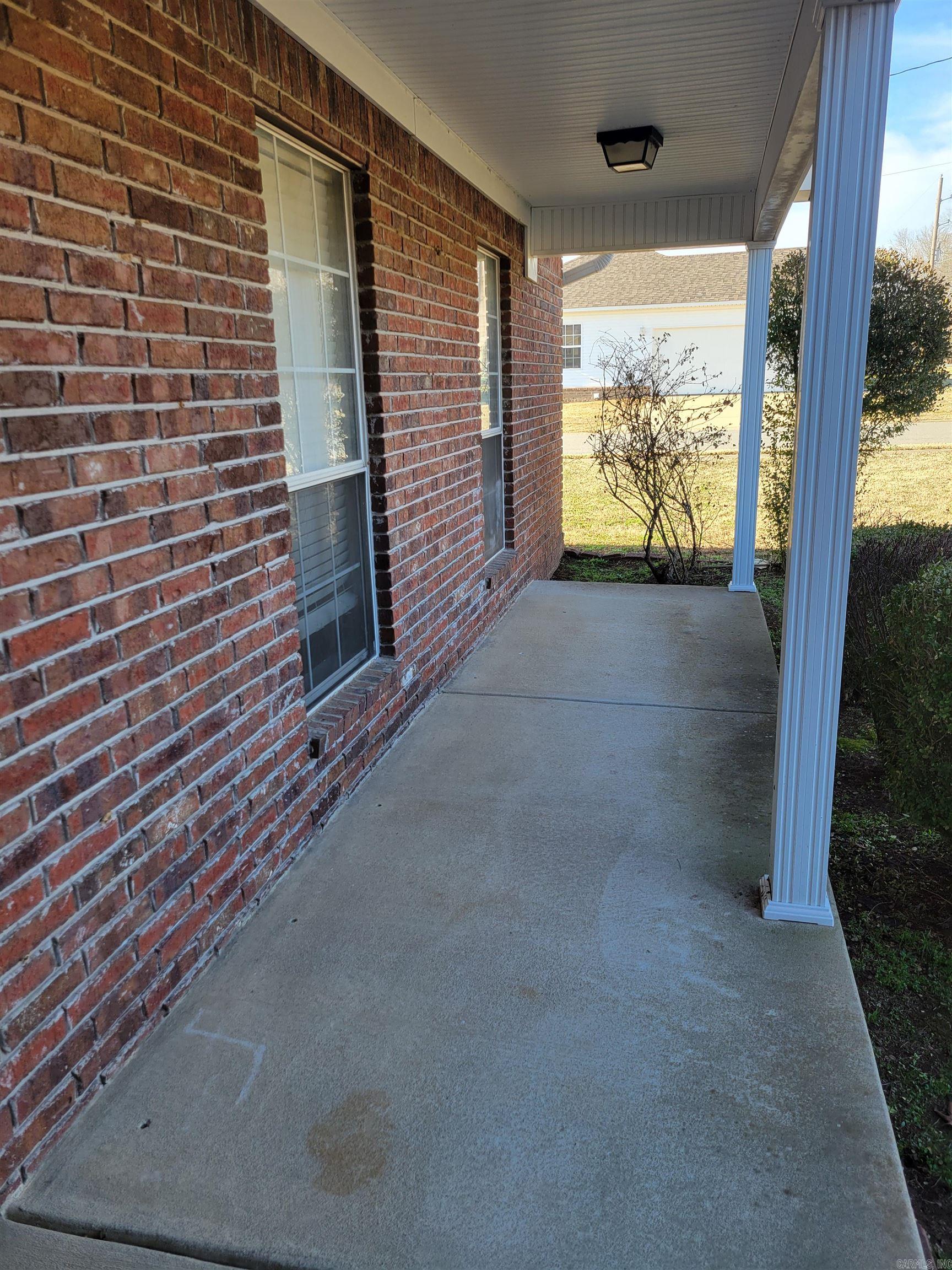 303 W Valentine Road Jacksonville, AR 72076