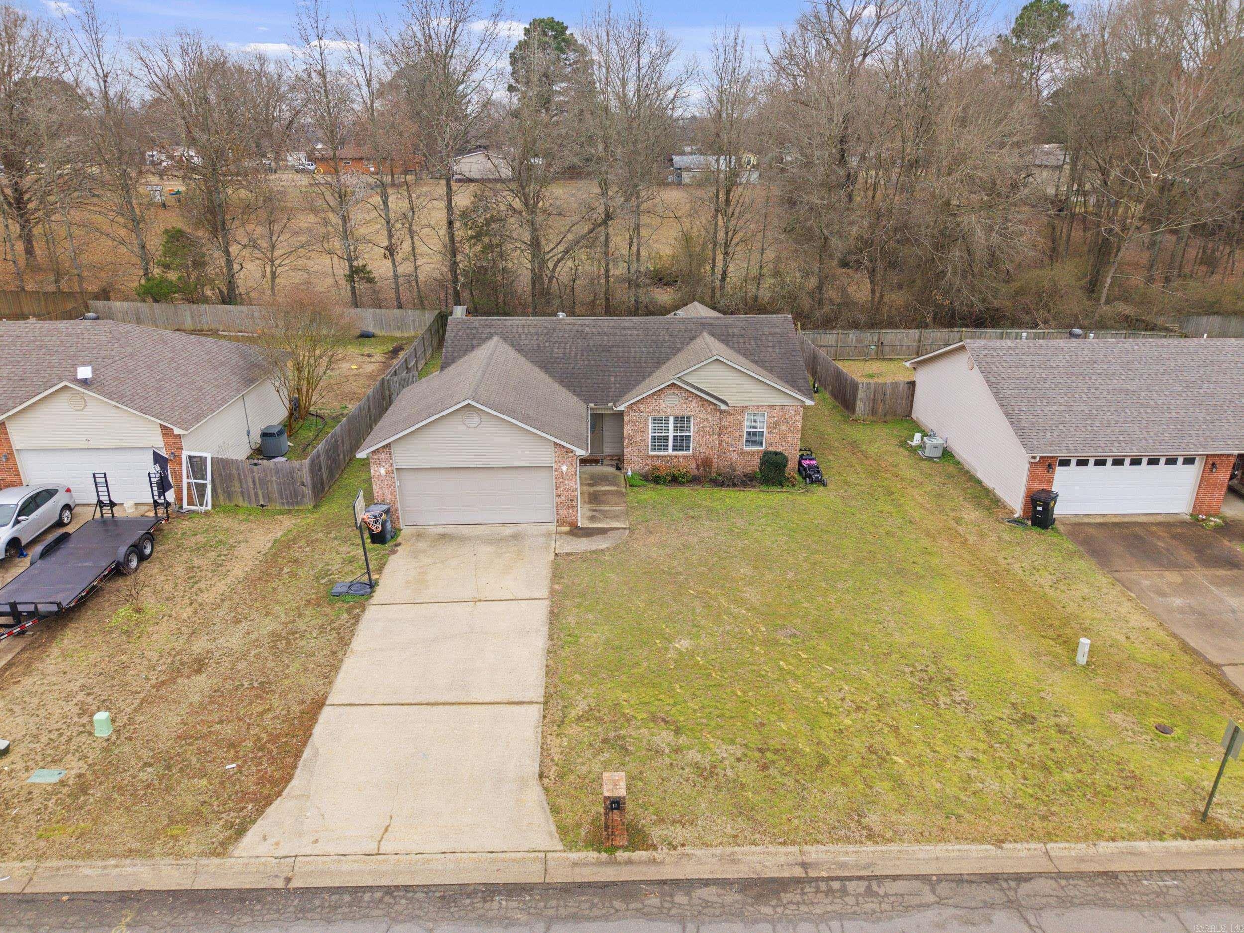 17 Shamsie Dr  Ward, AR