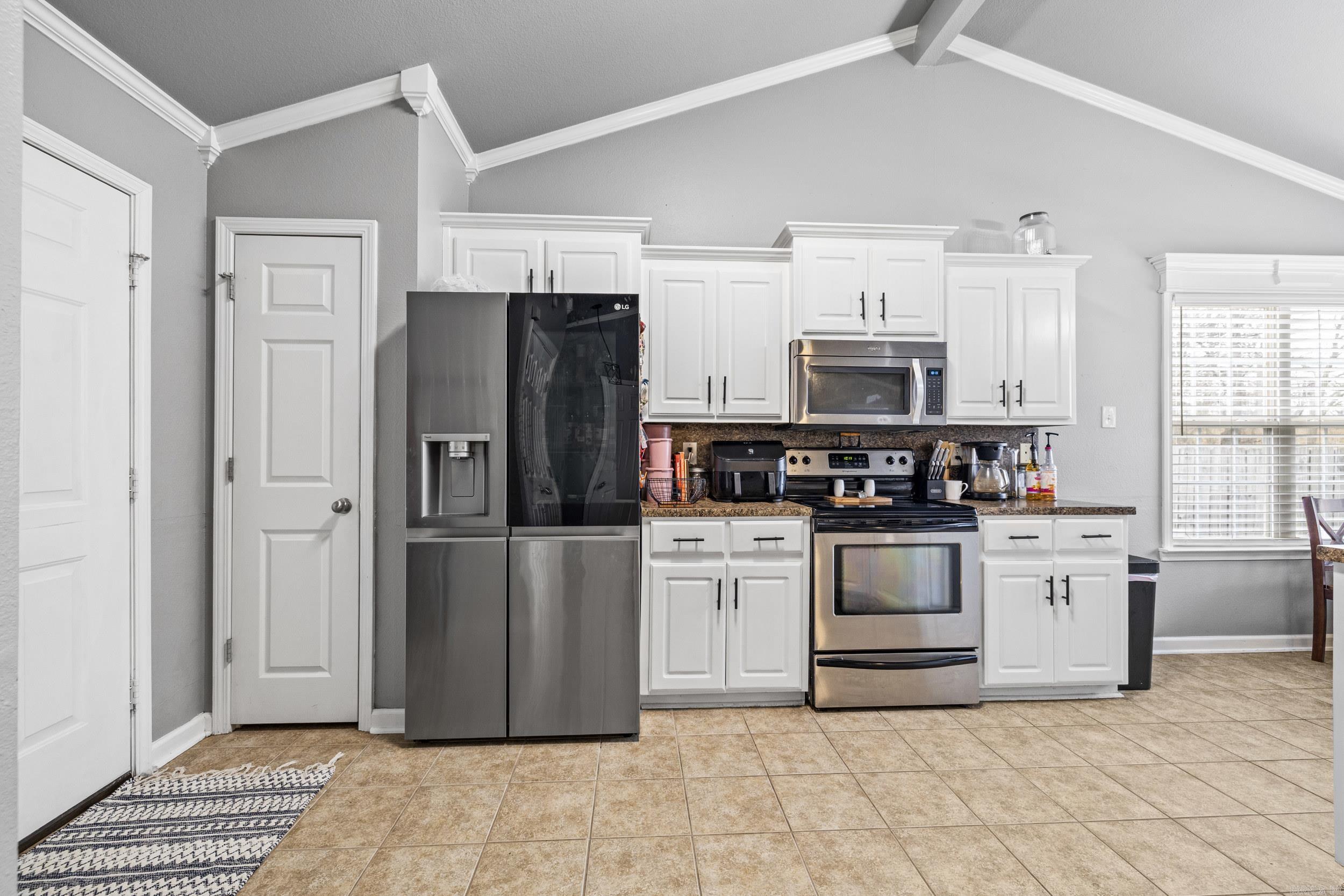 17 Shamsie Dr  Ward, AR