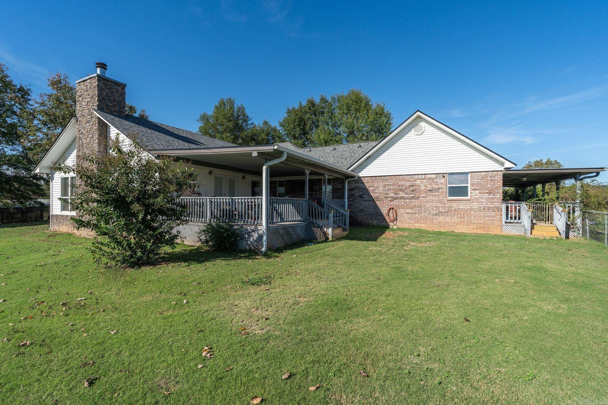3935 186  Ozark, AR