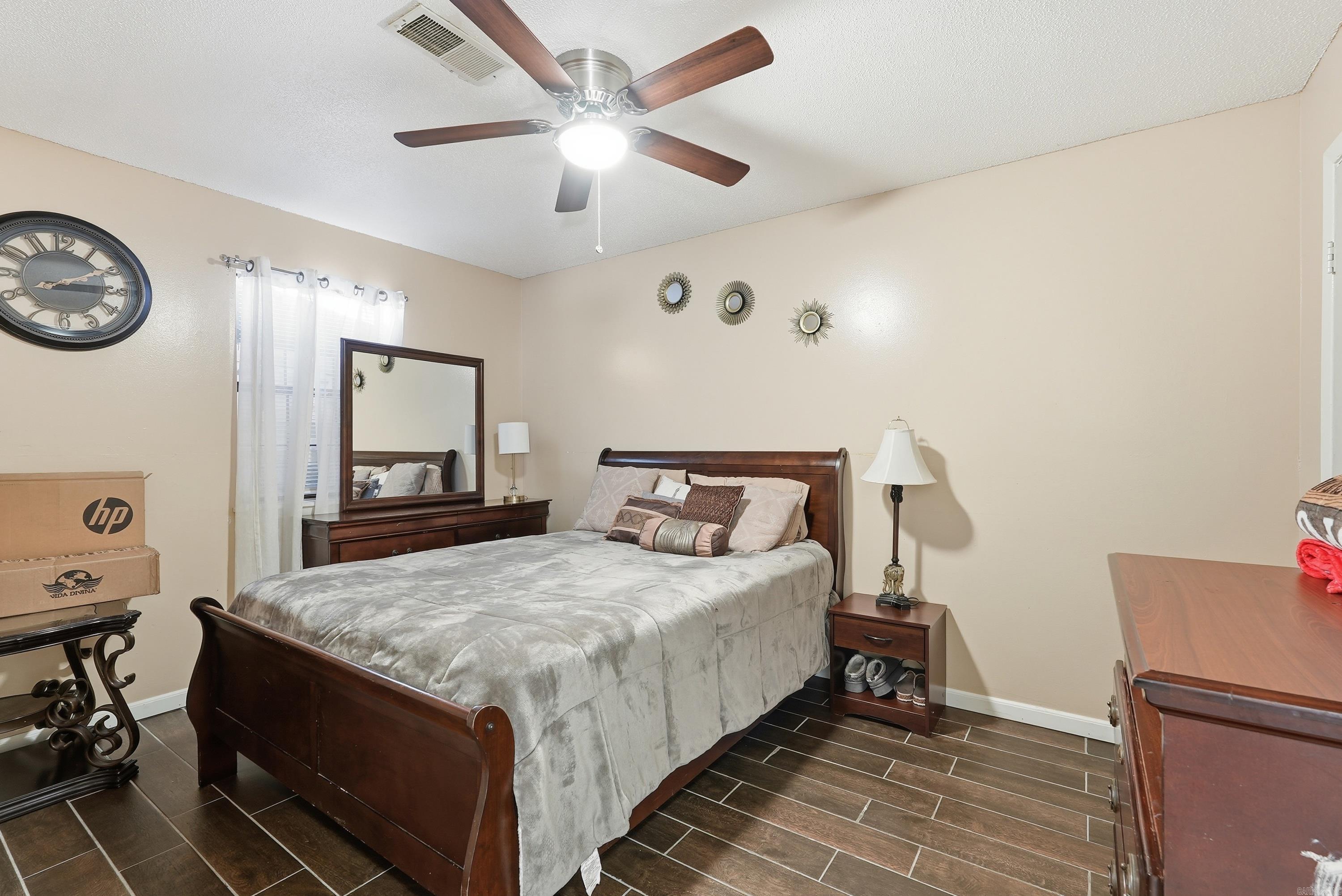 16 Burnett  Greenbrier, AR