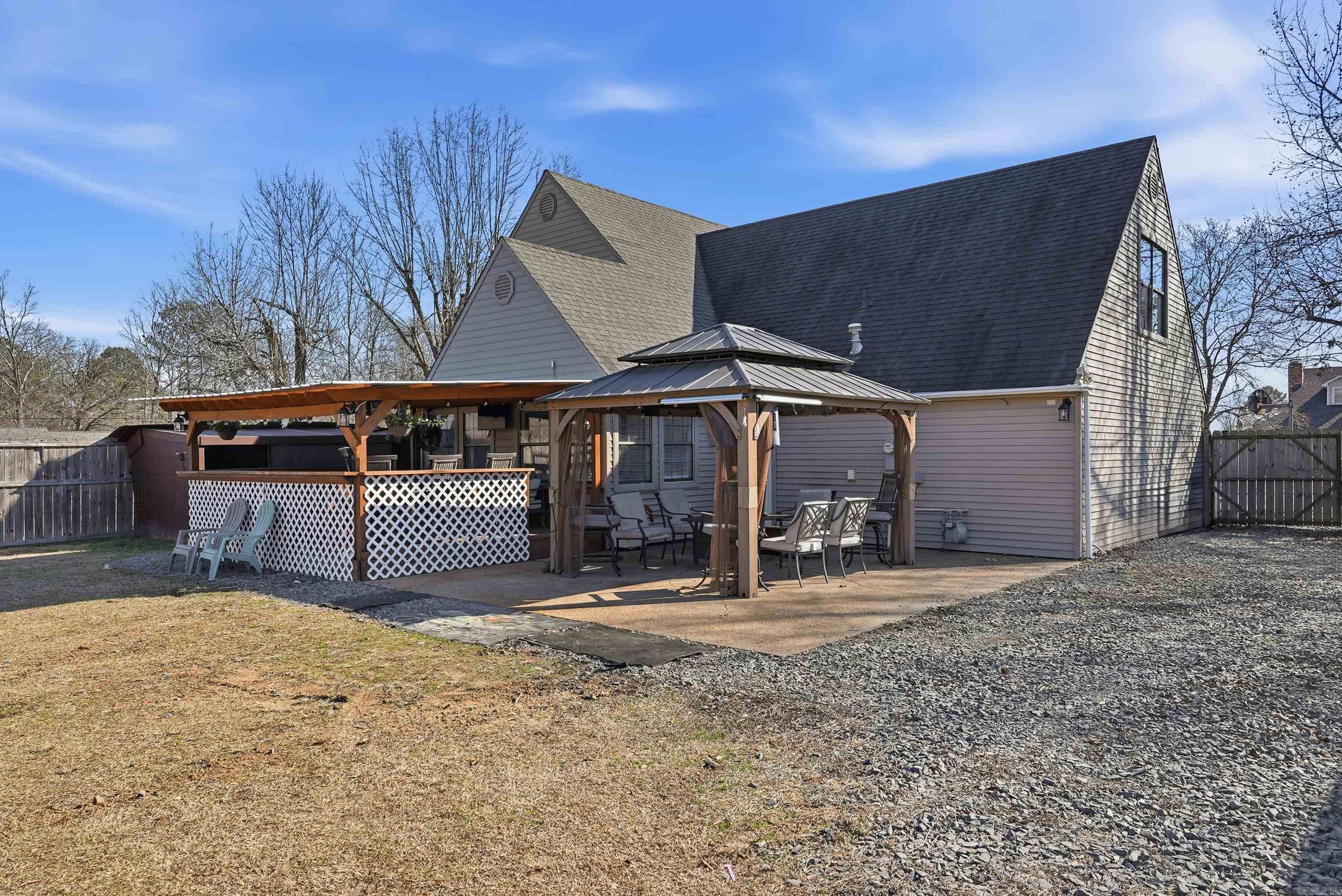 16 Burnett  Greenbrier, AR