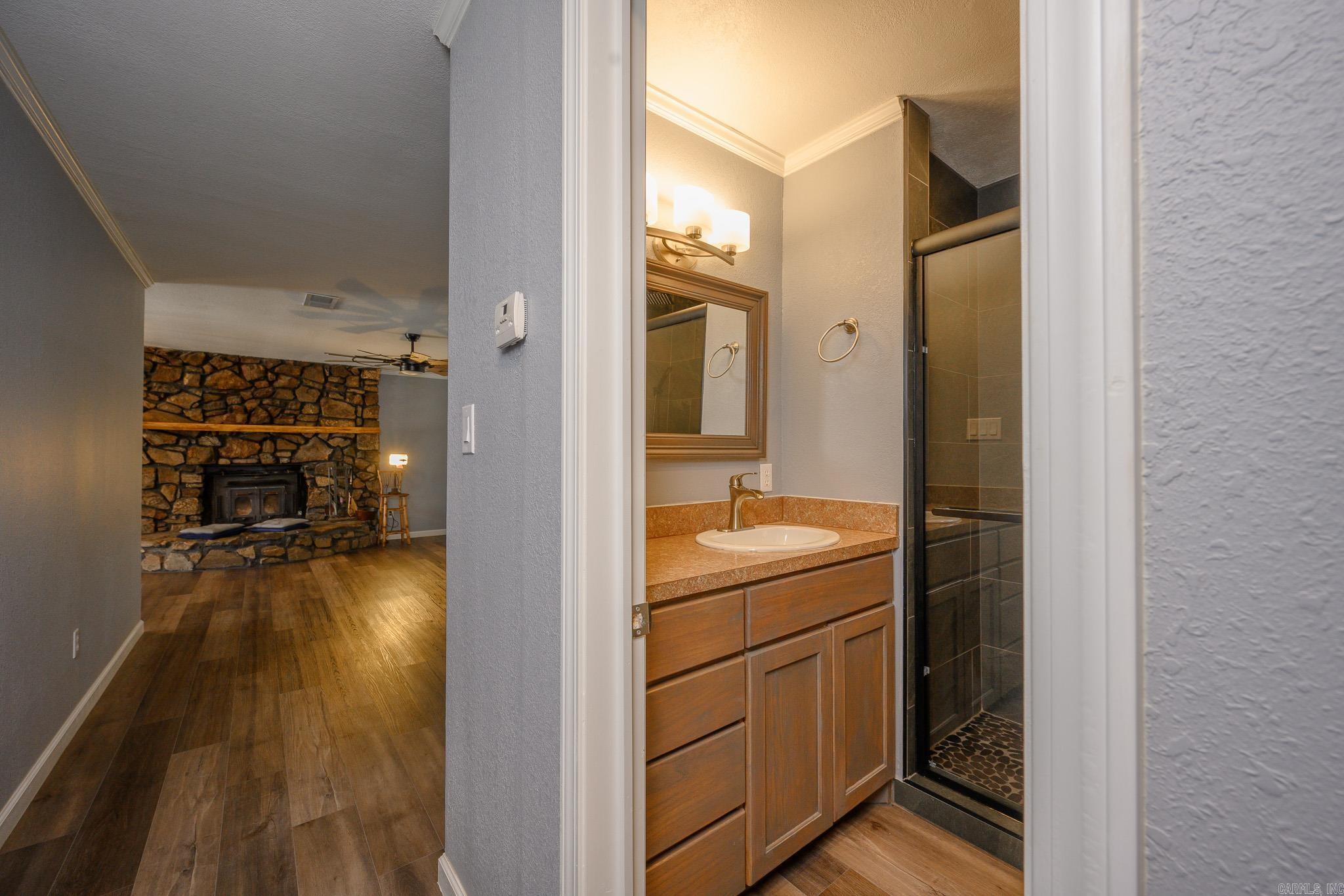 507 Polk Road 13  Wickes, AR