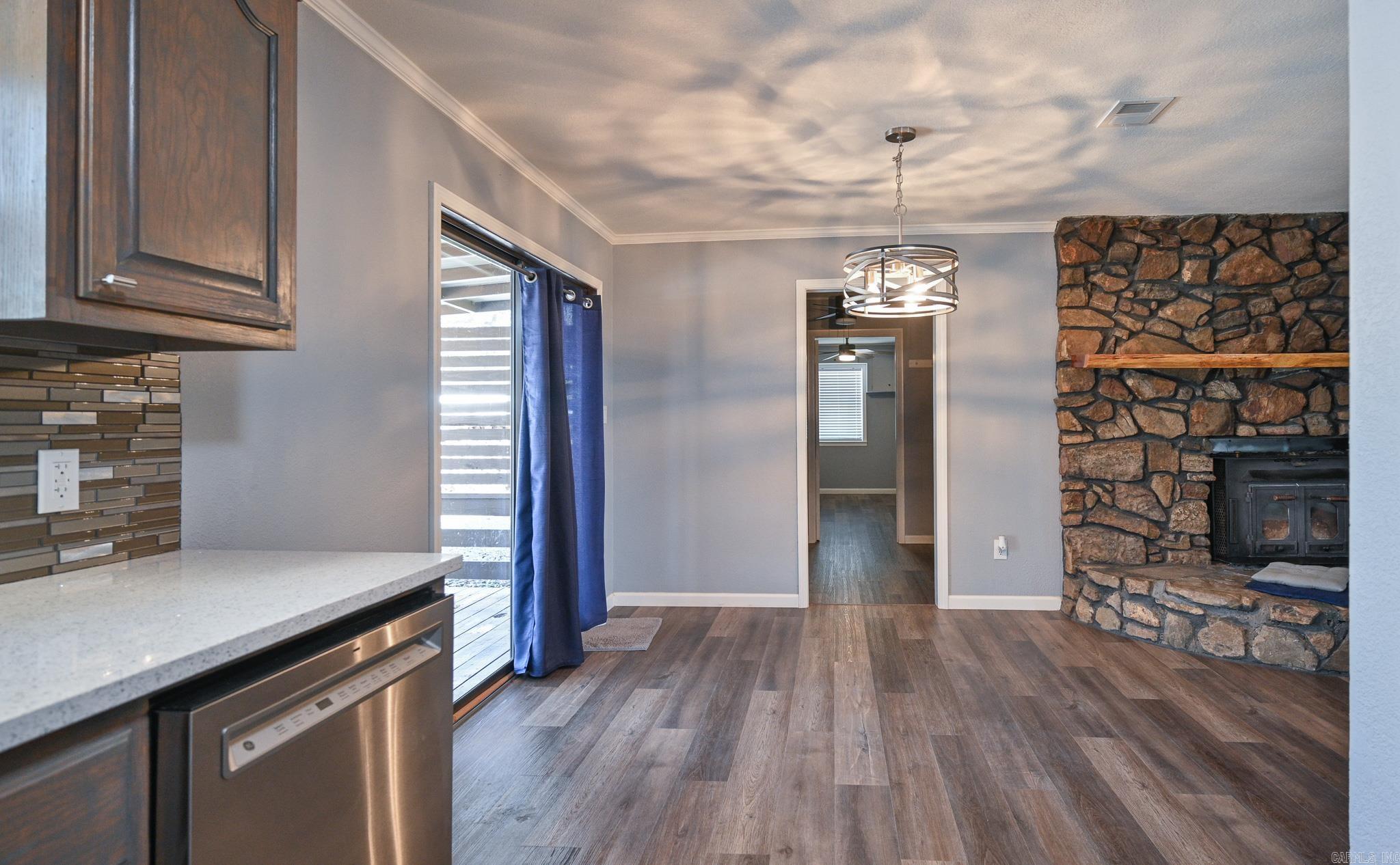 507 Polk Road 13  Wickes, AR