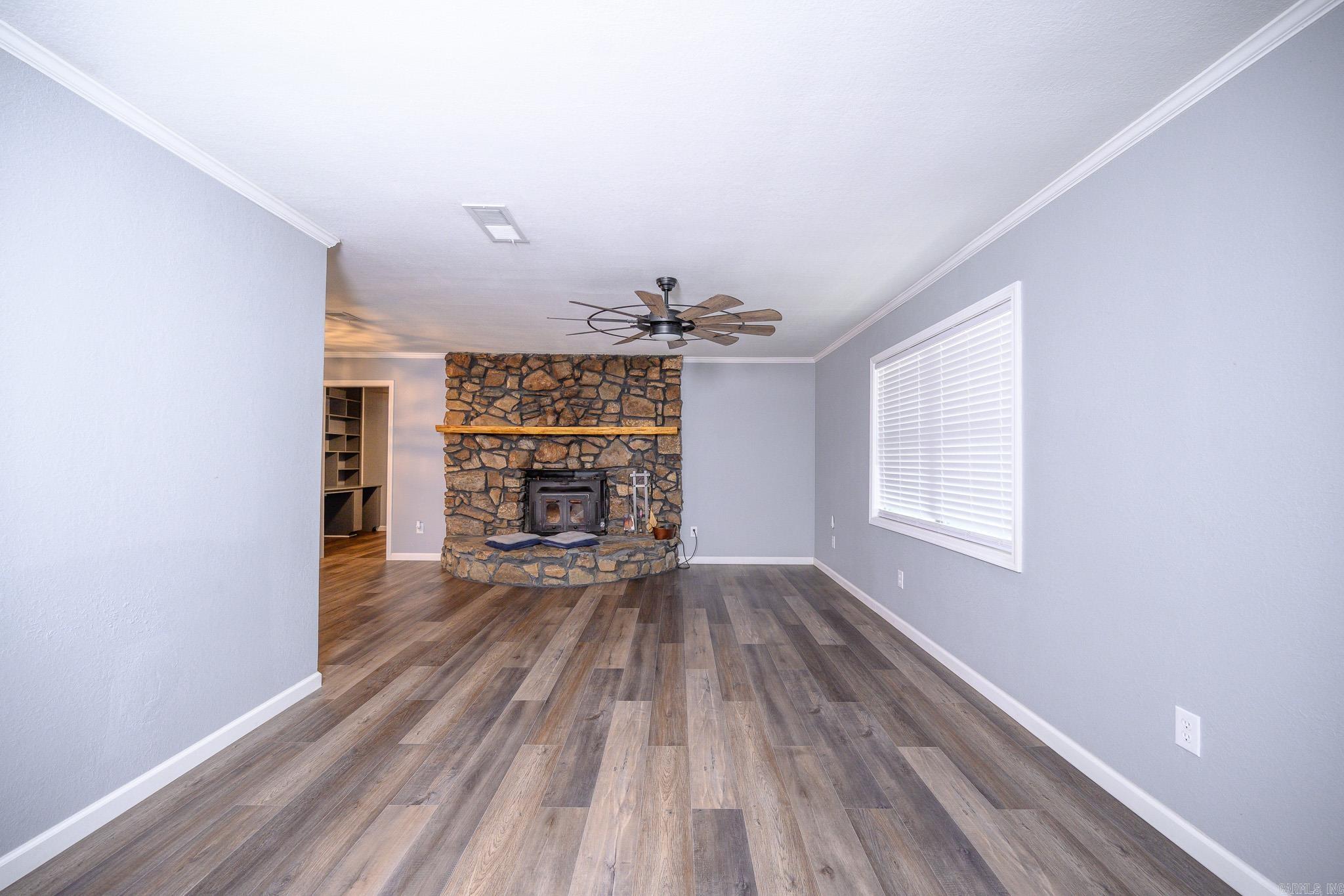 507 Polk Road 13  Wickes, AR