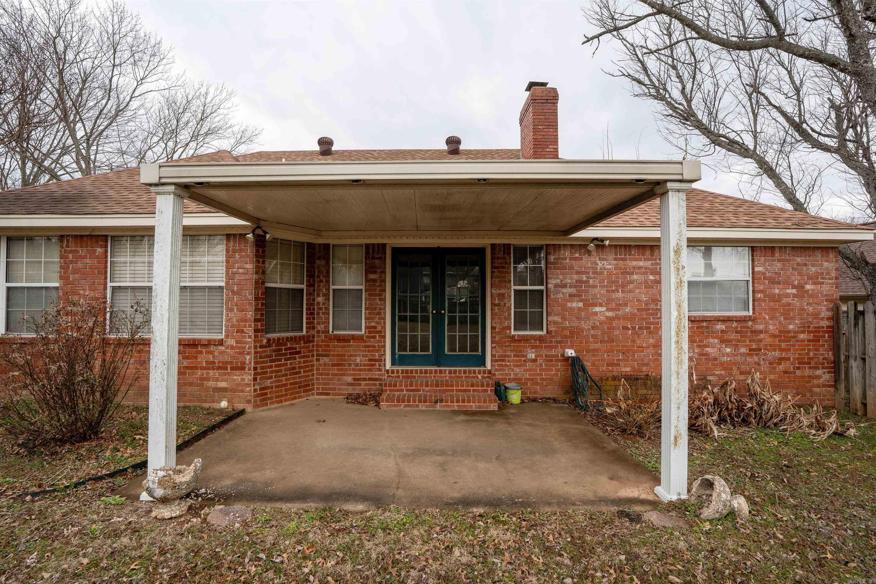 102 Live Oak  Searcy, AR