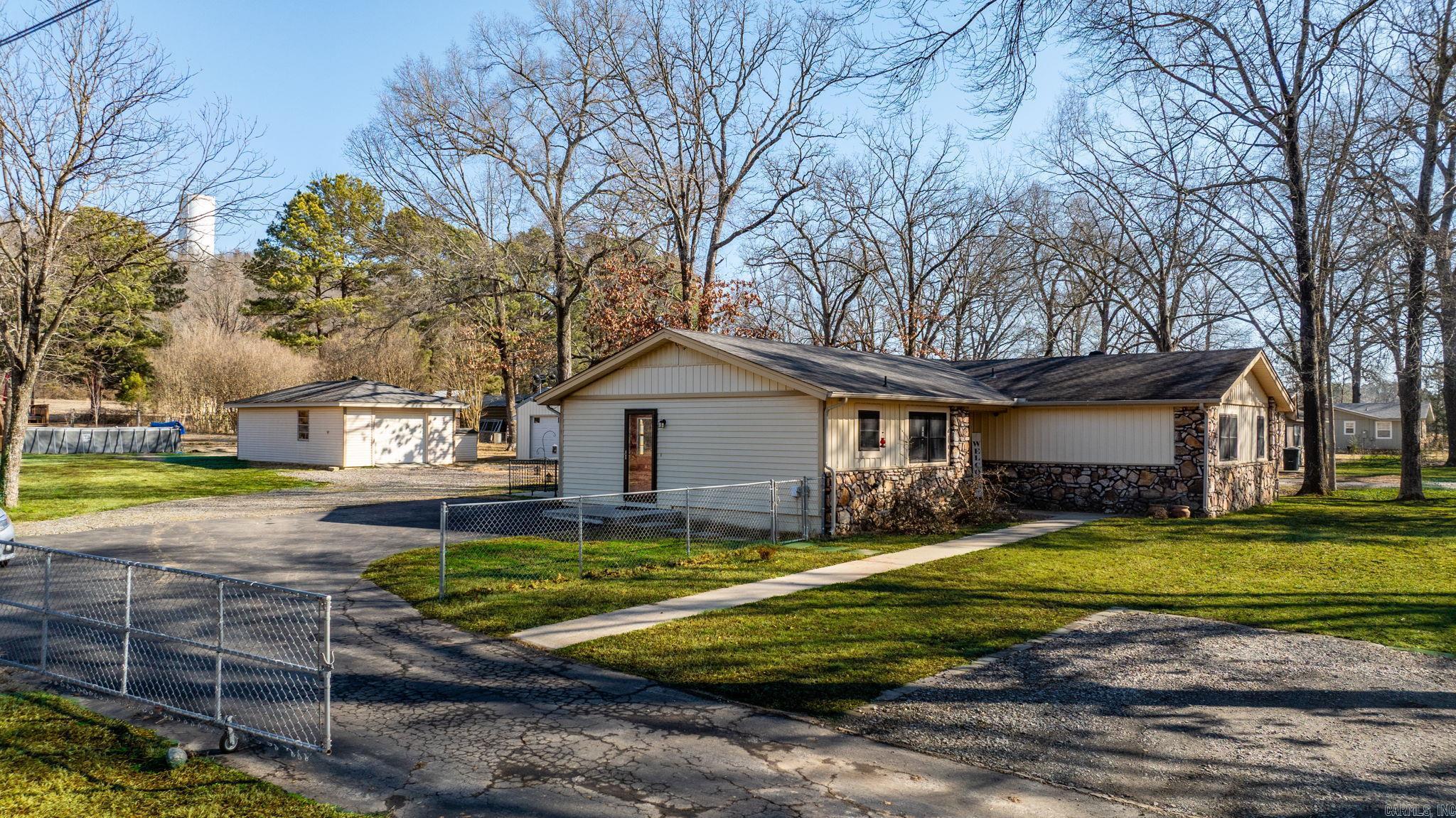 119 Middle  Conway, AR