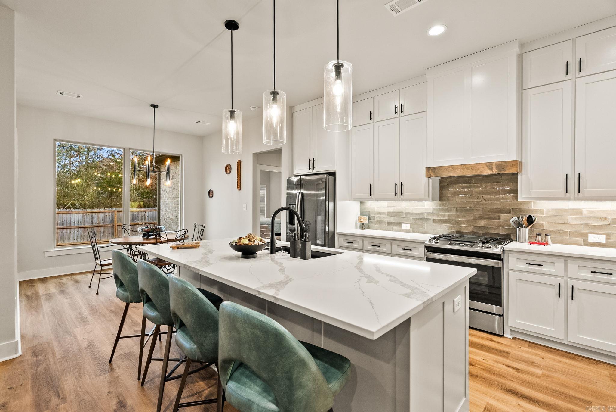 15015 Matterhorn  Maumelle, AR