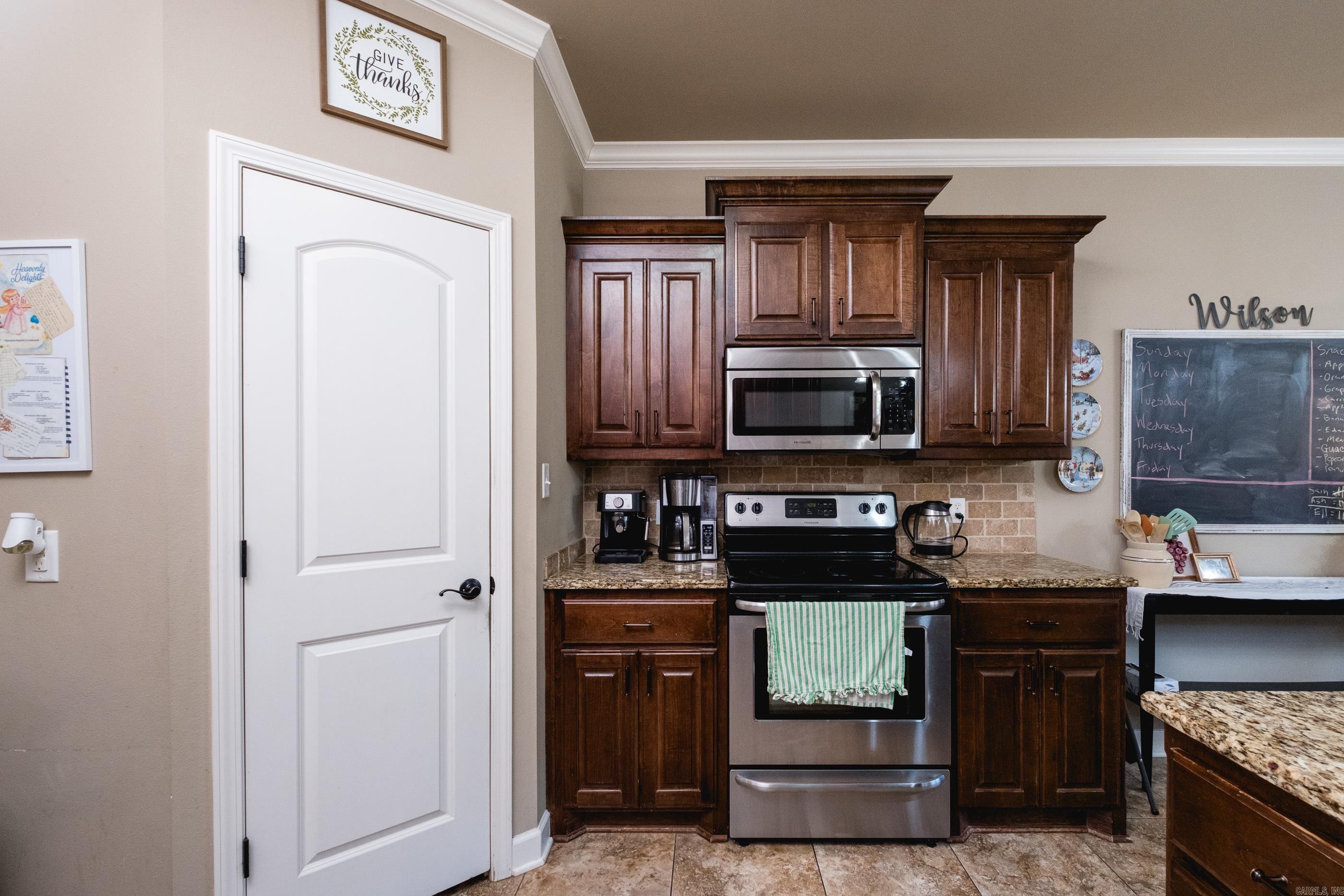 2805 Coldwater Dr  Benton, AR