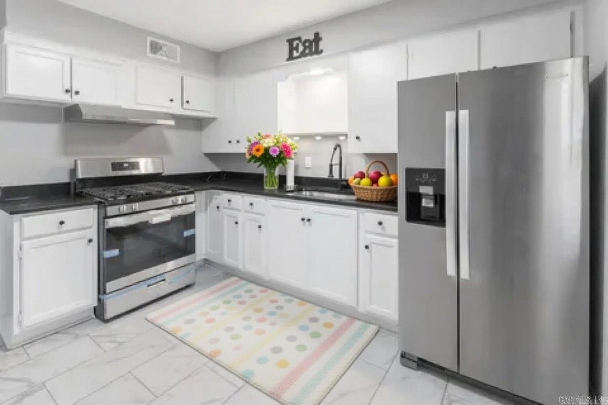 9520 Crofton  Little Rock, AR