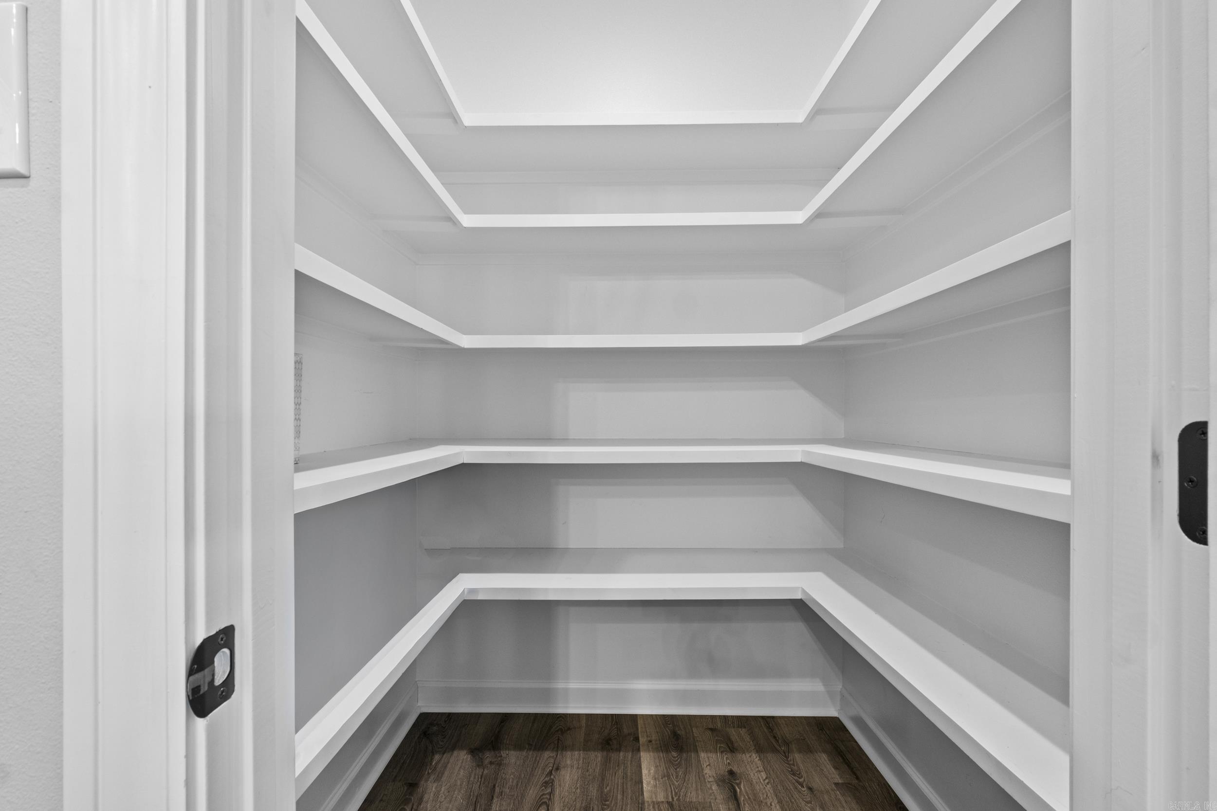 9824 Oak Forest  Sherwood, AR