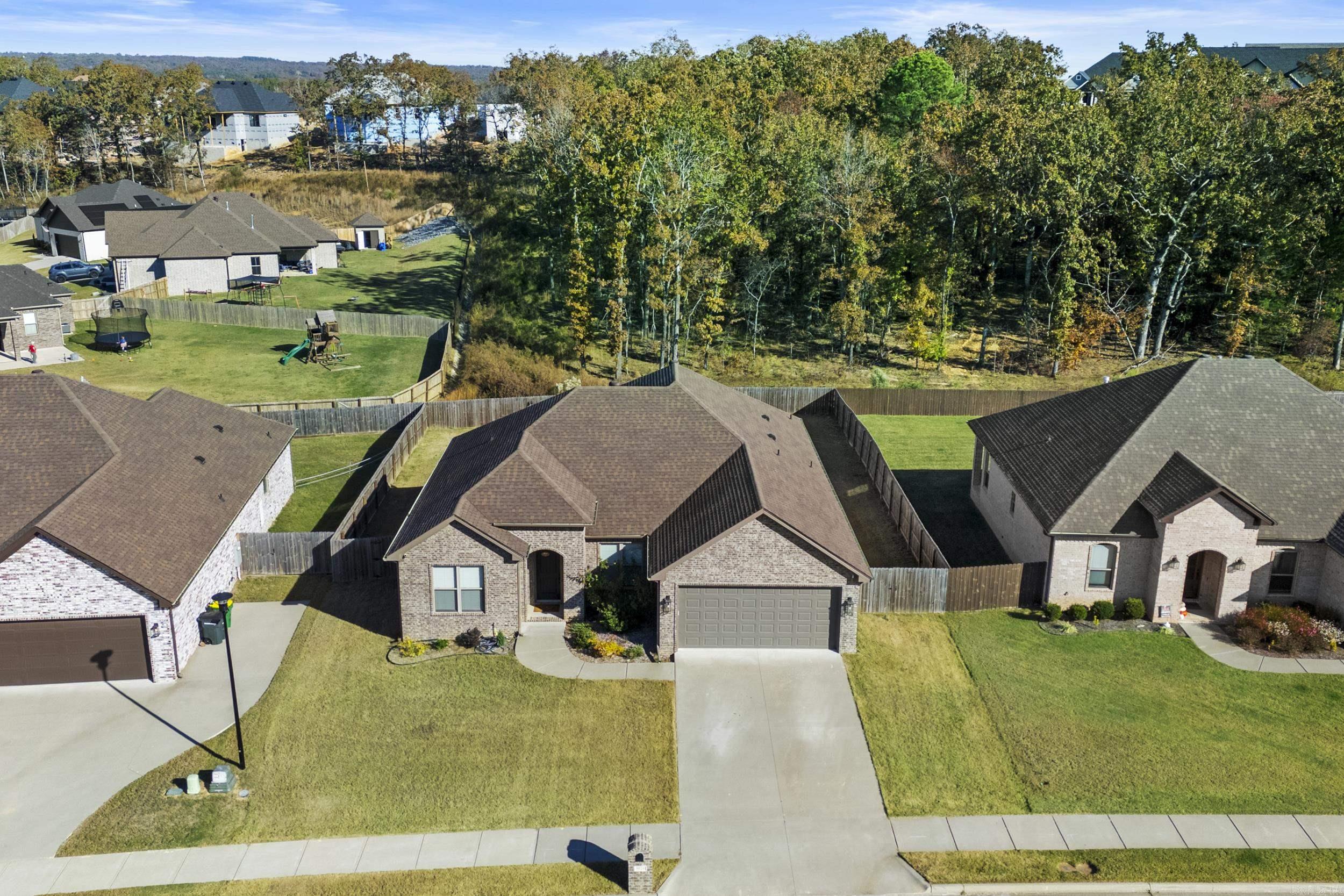 9824 Oak Forest  Sherwood, AR