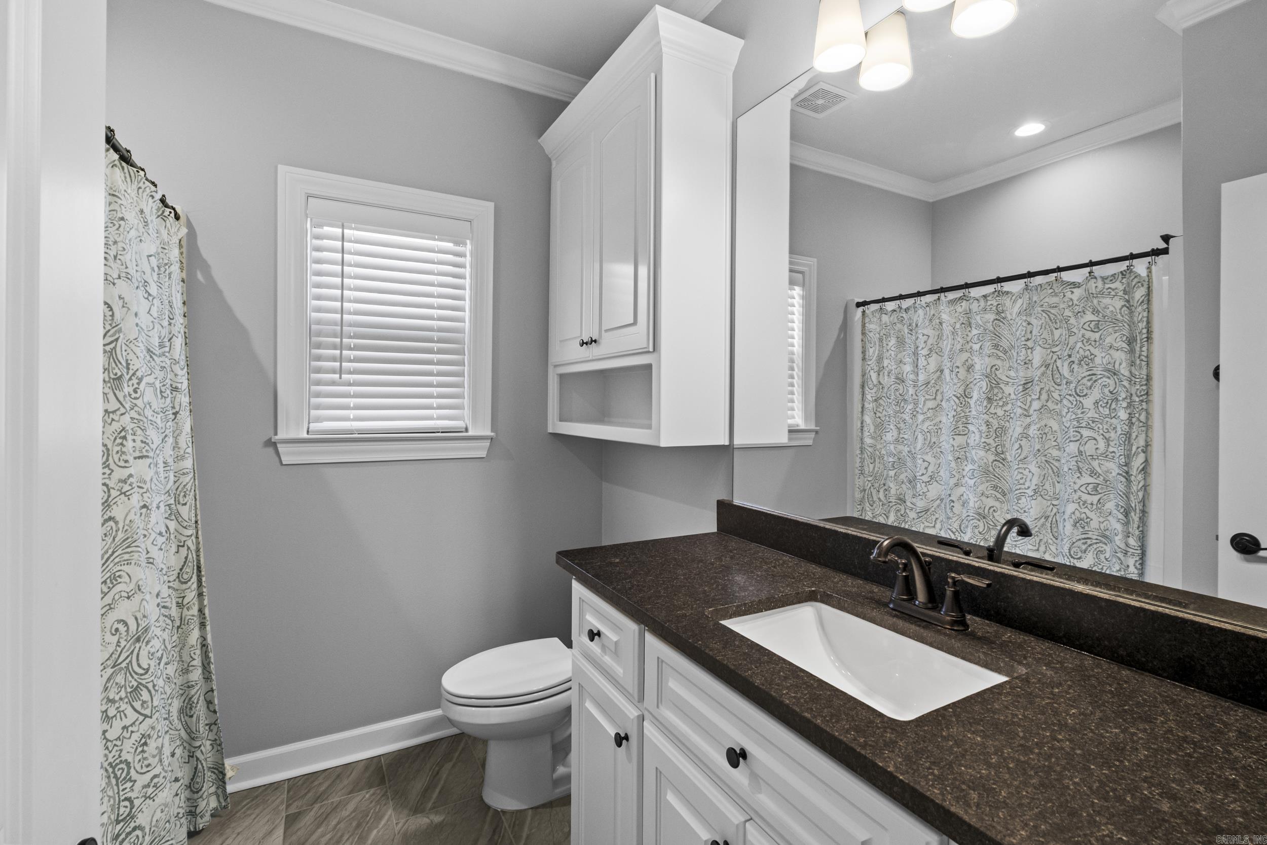 9824 Oak Forest  Sherwood, AR