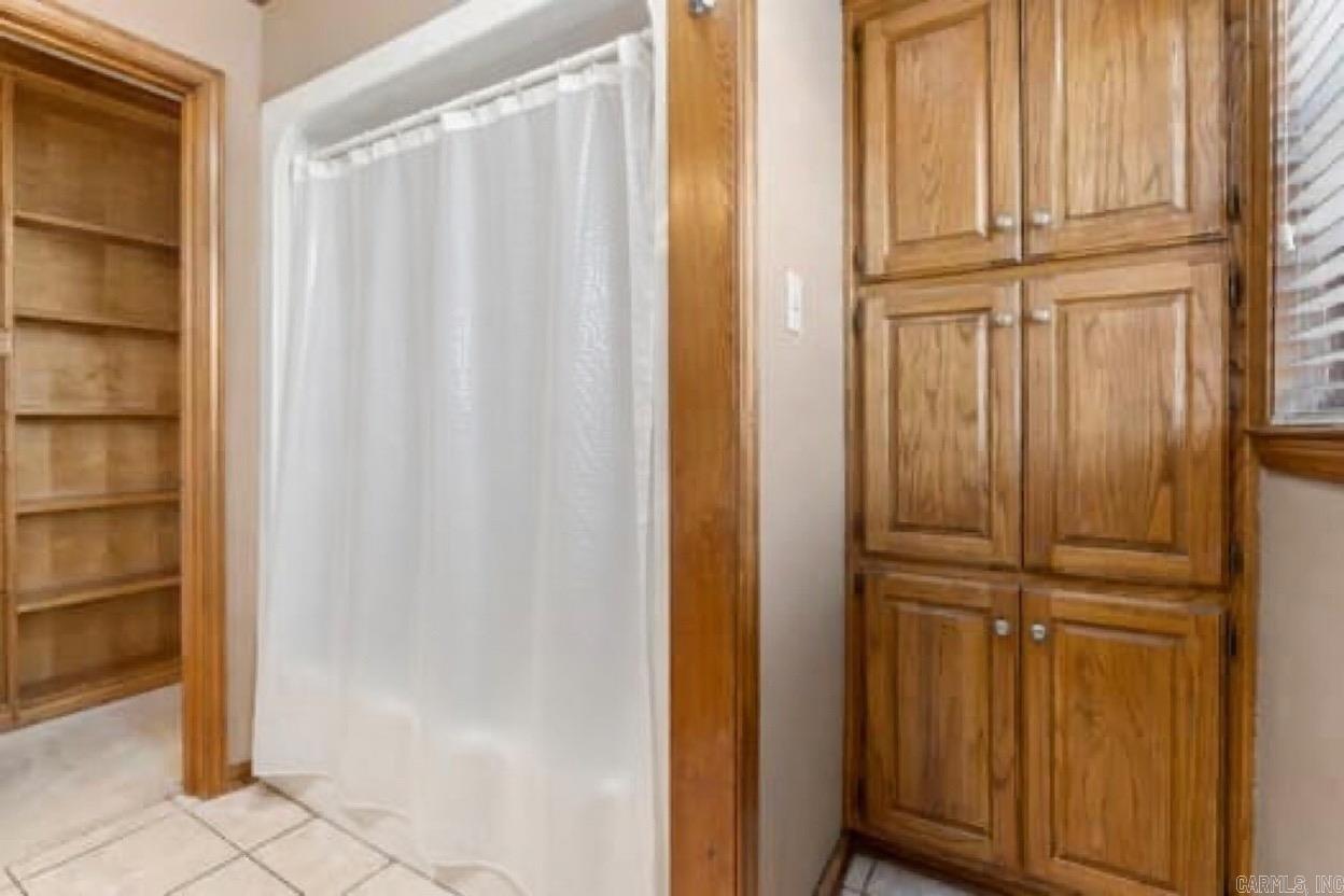 8 Edgewater  Maumelle, AR