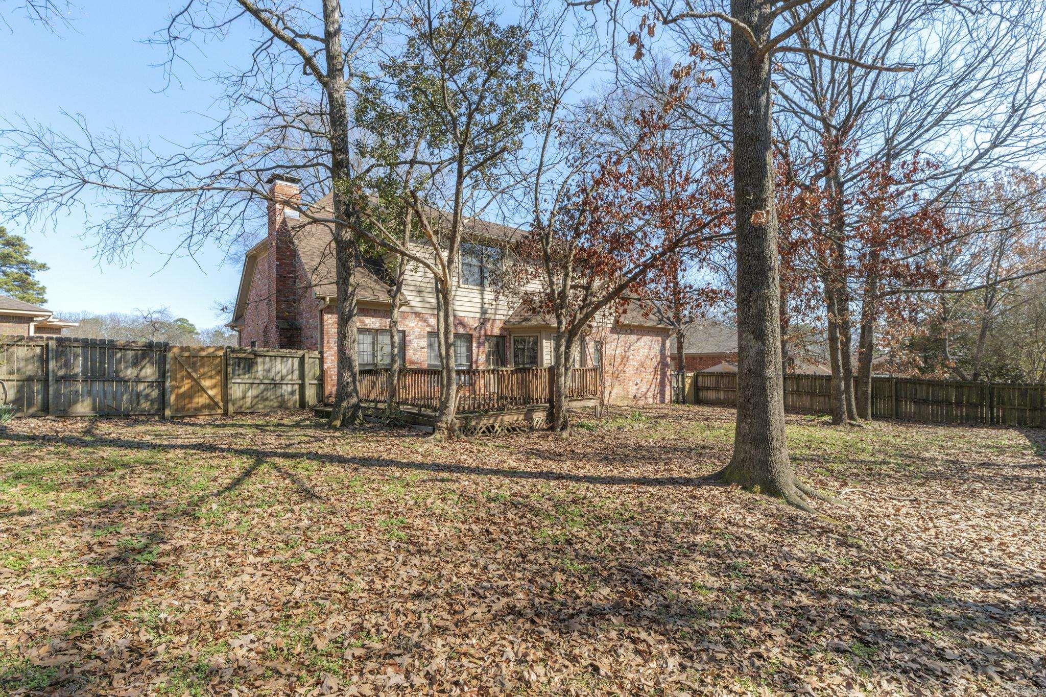 8 Edgewater  Maumelle, AR