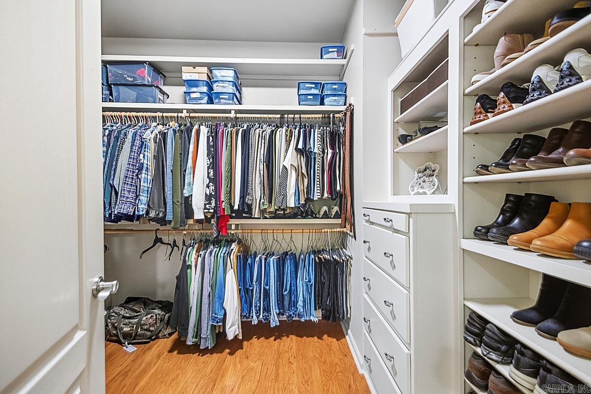 2907 SHADOW CREEK DRIVE  Benton, AR