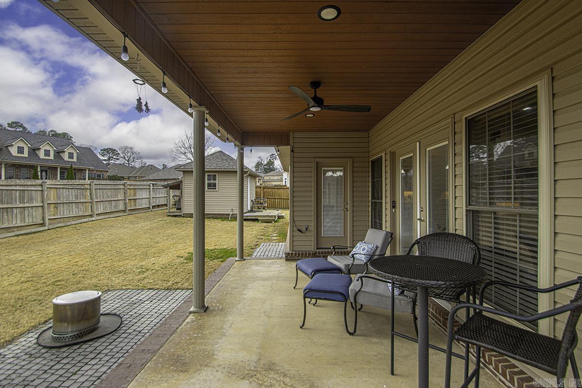 2907 SHADOW CREEK DRIVE  Benton, AR