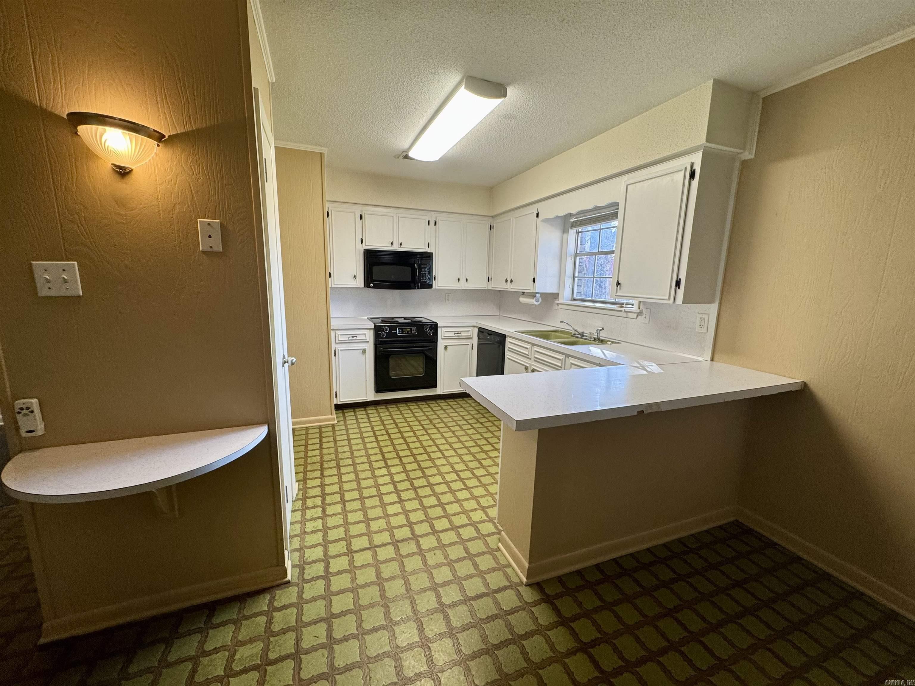 1803 Clara  Conway, AR