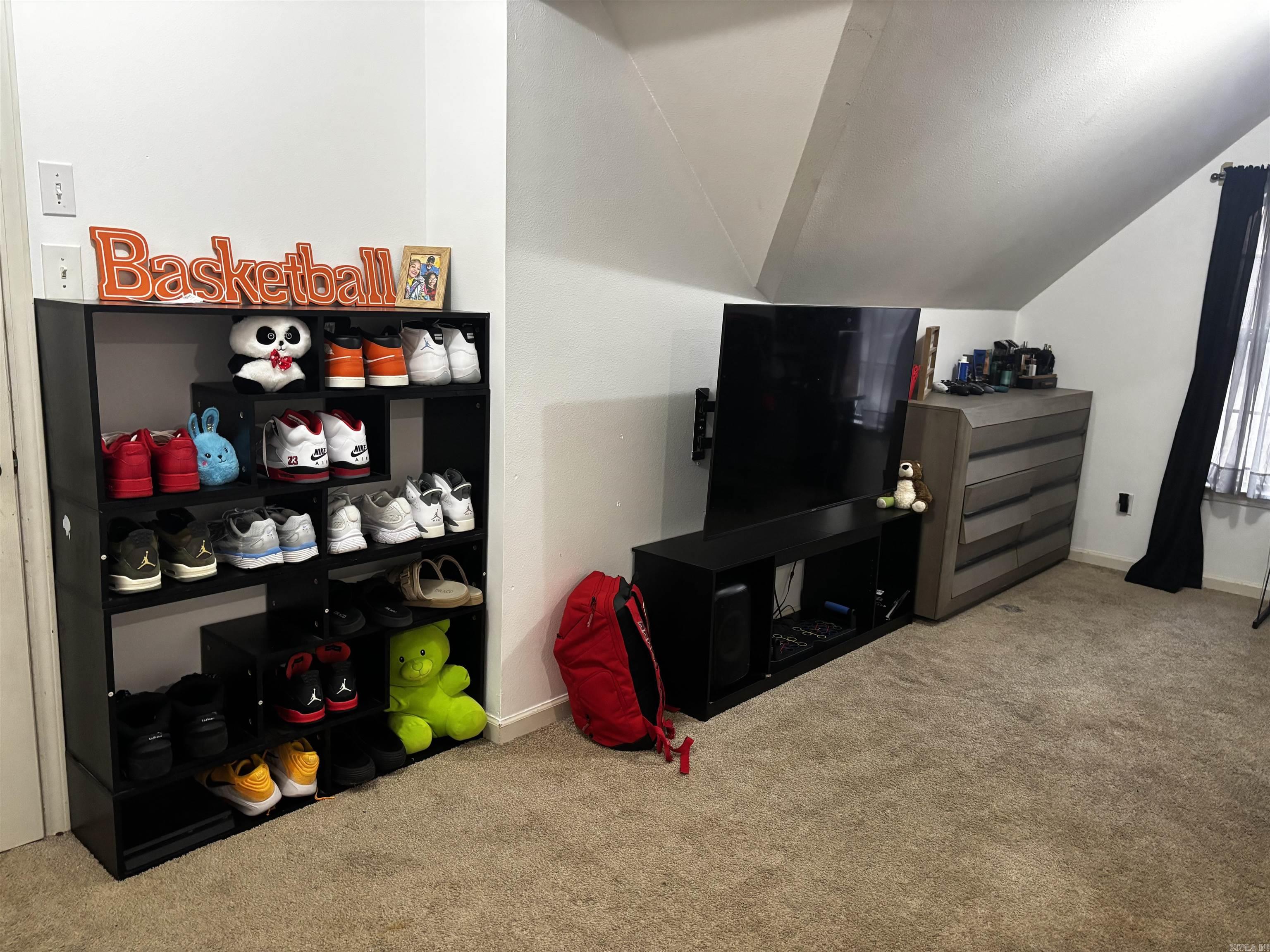 6 Ozark  Maumelle, AR