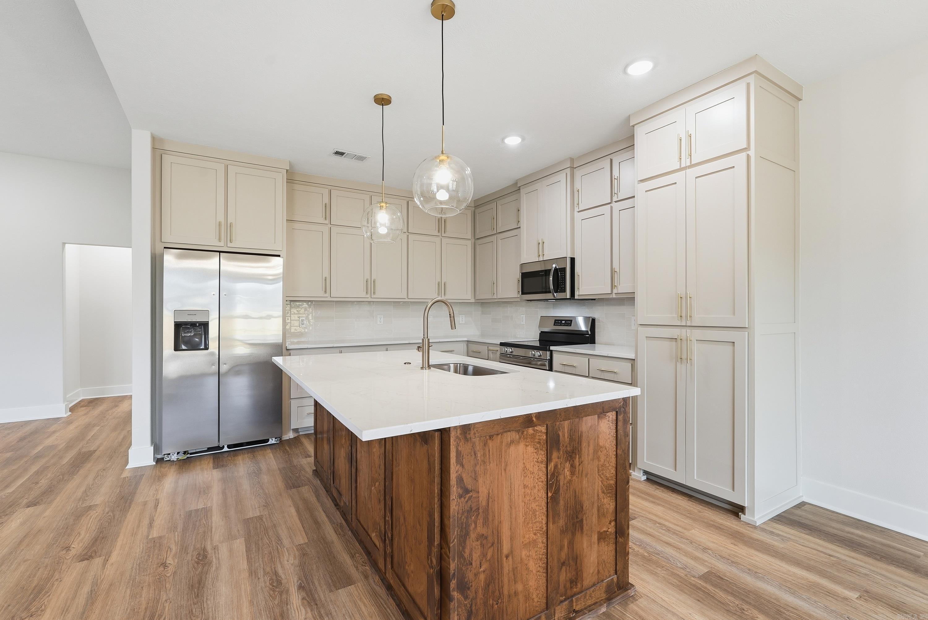 34 Ruby June  Vilonia, AR