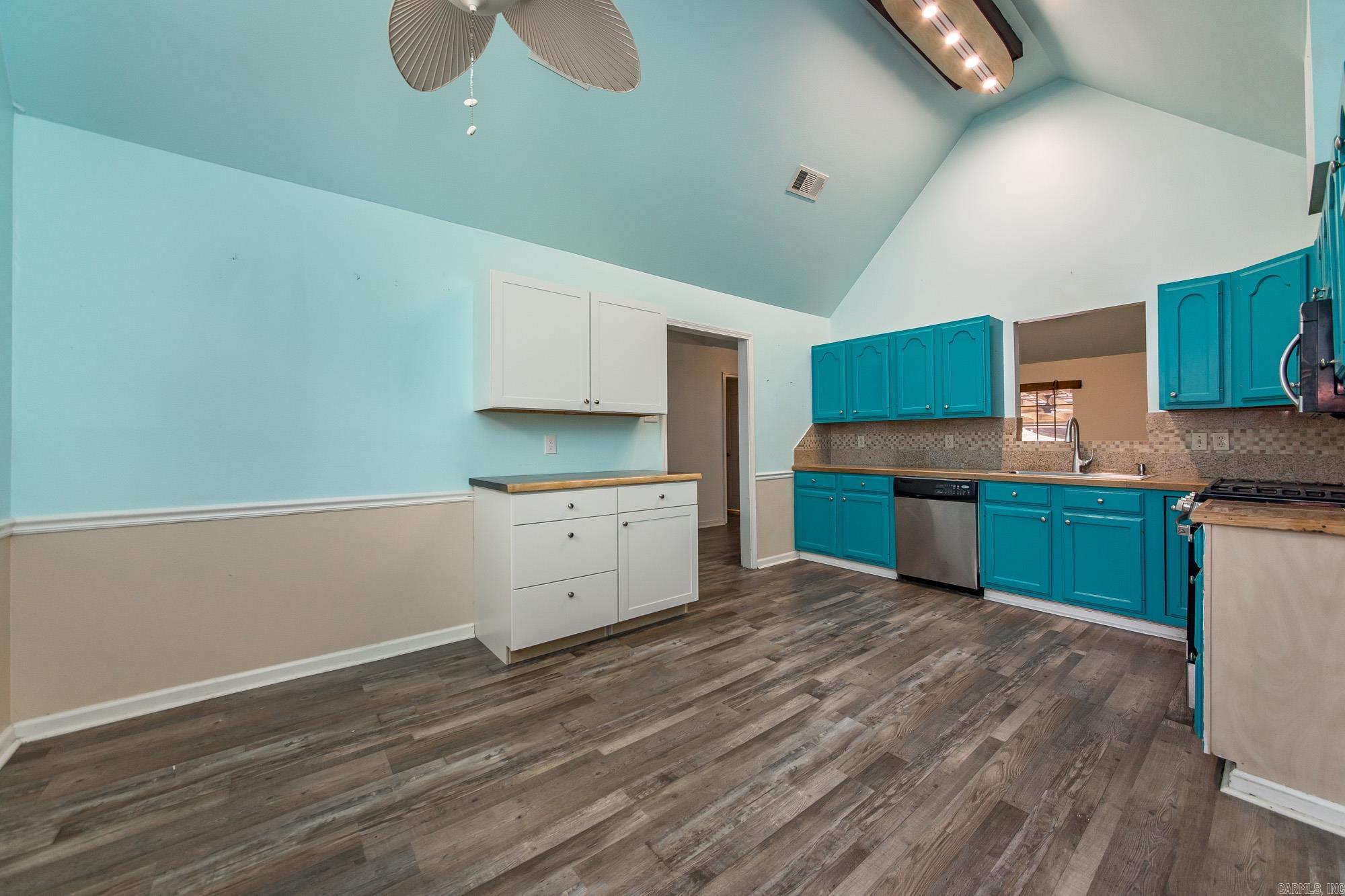 3909 Lakewood Valley  North Little Rock, AR