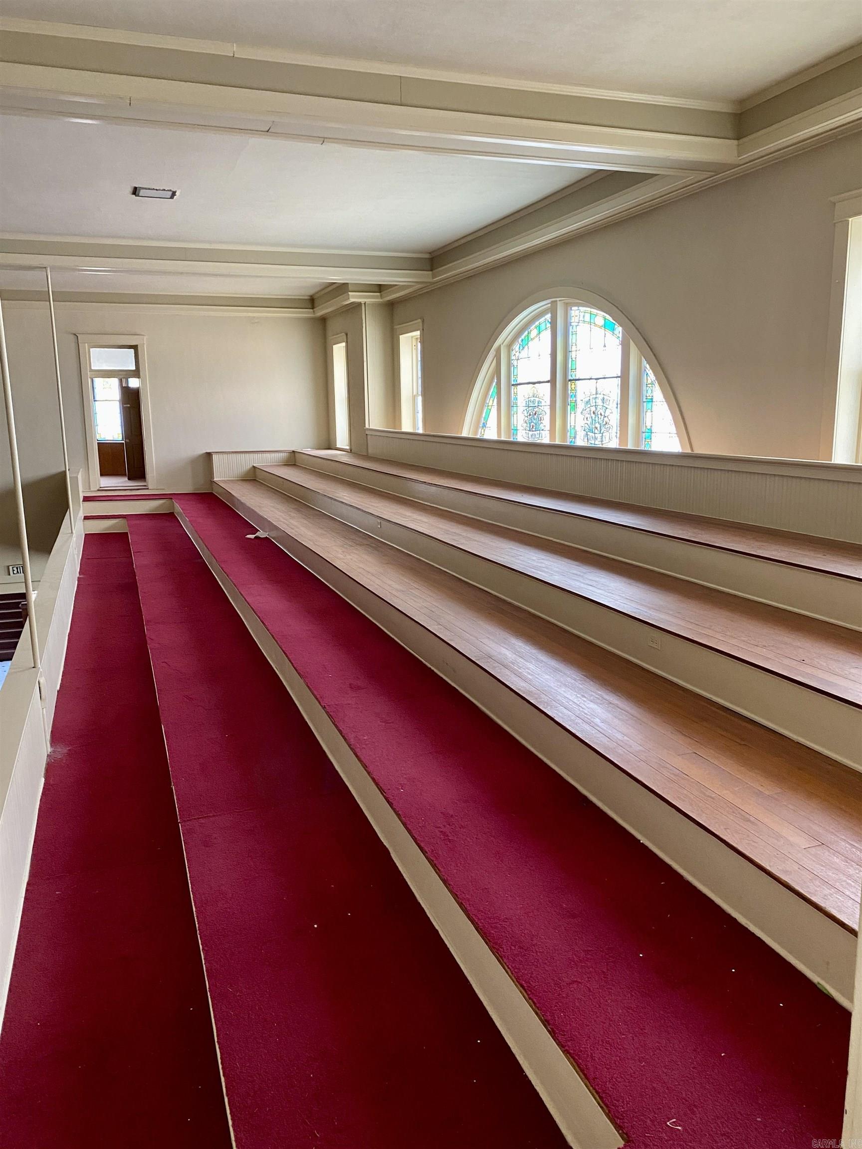 212 N College  Clarksville, AR