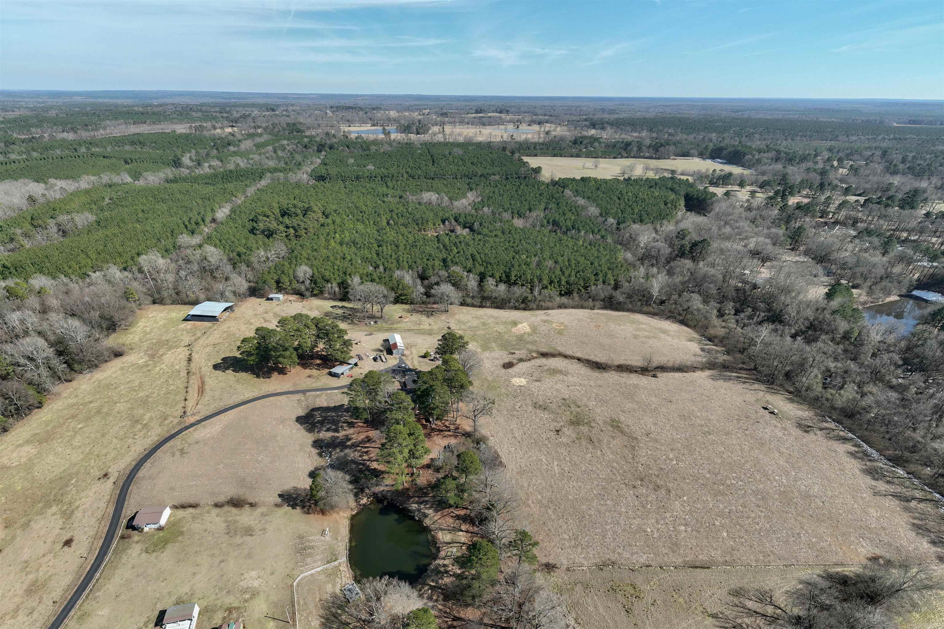 160 McWhorter  Lockesburg, AR