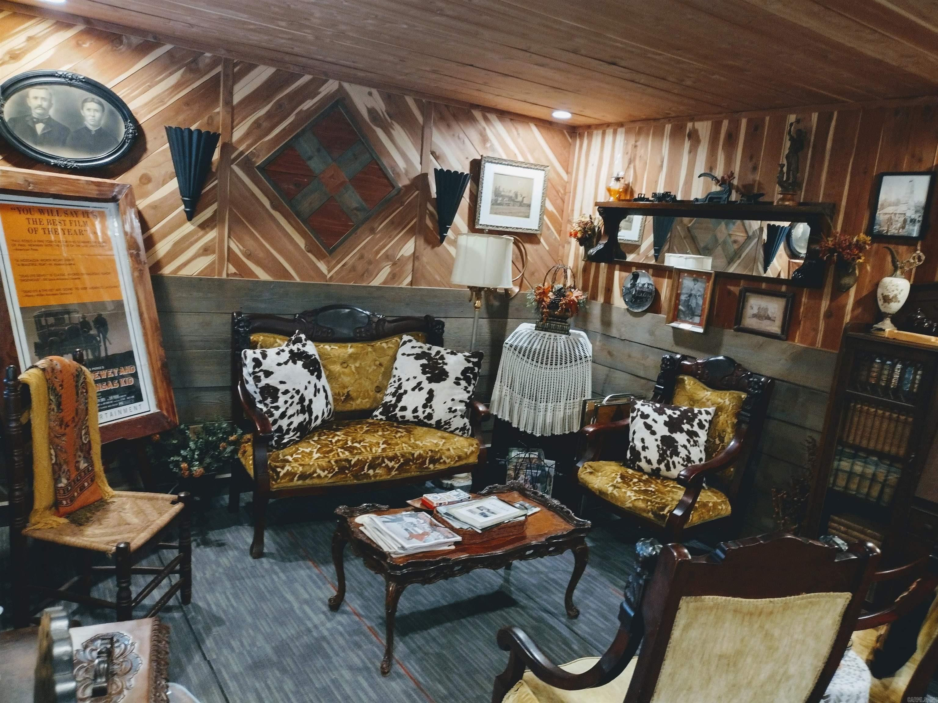 131 walnut st  Calico Rock, AR