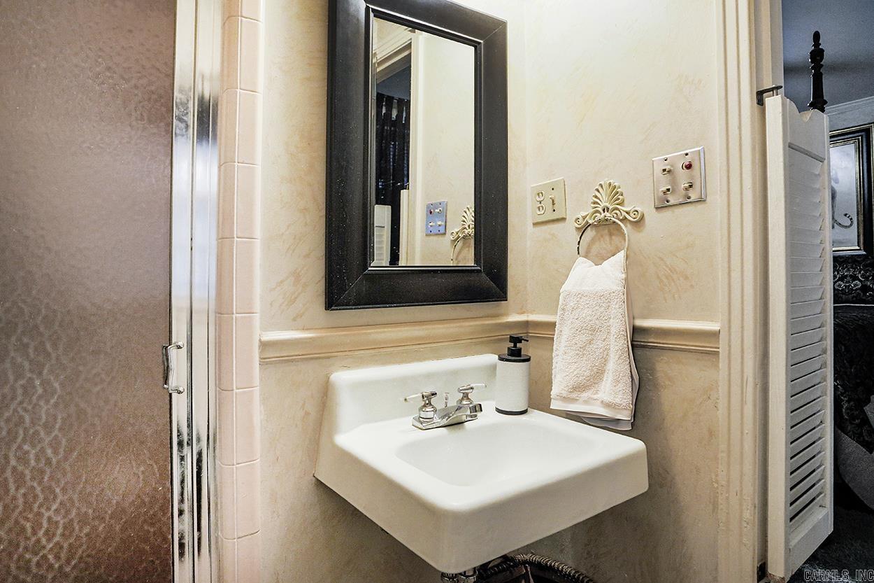 8508 N Rodney Parham  Little Rock, AR